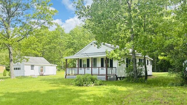549 Roosevelt Trail Property Photo 1