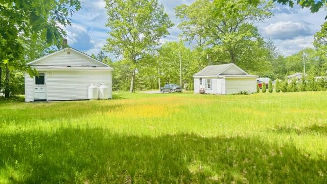 549 Roosevelt Trail Property Photo 8