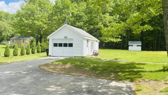 549 Roosevelt Trail Property Photo 9