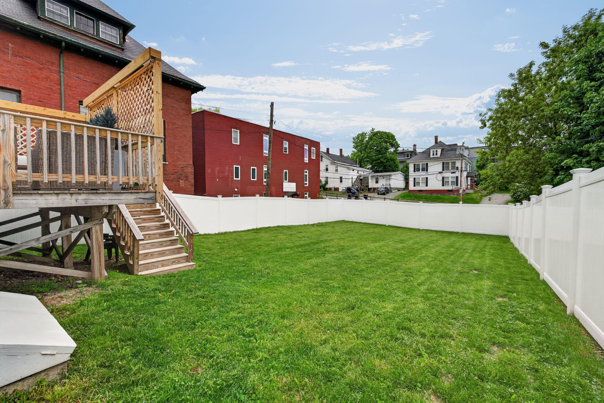 10 Salem Court Property Photo 4