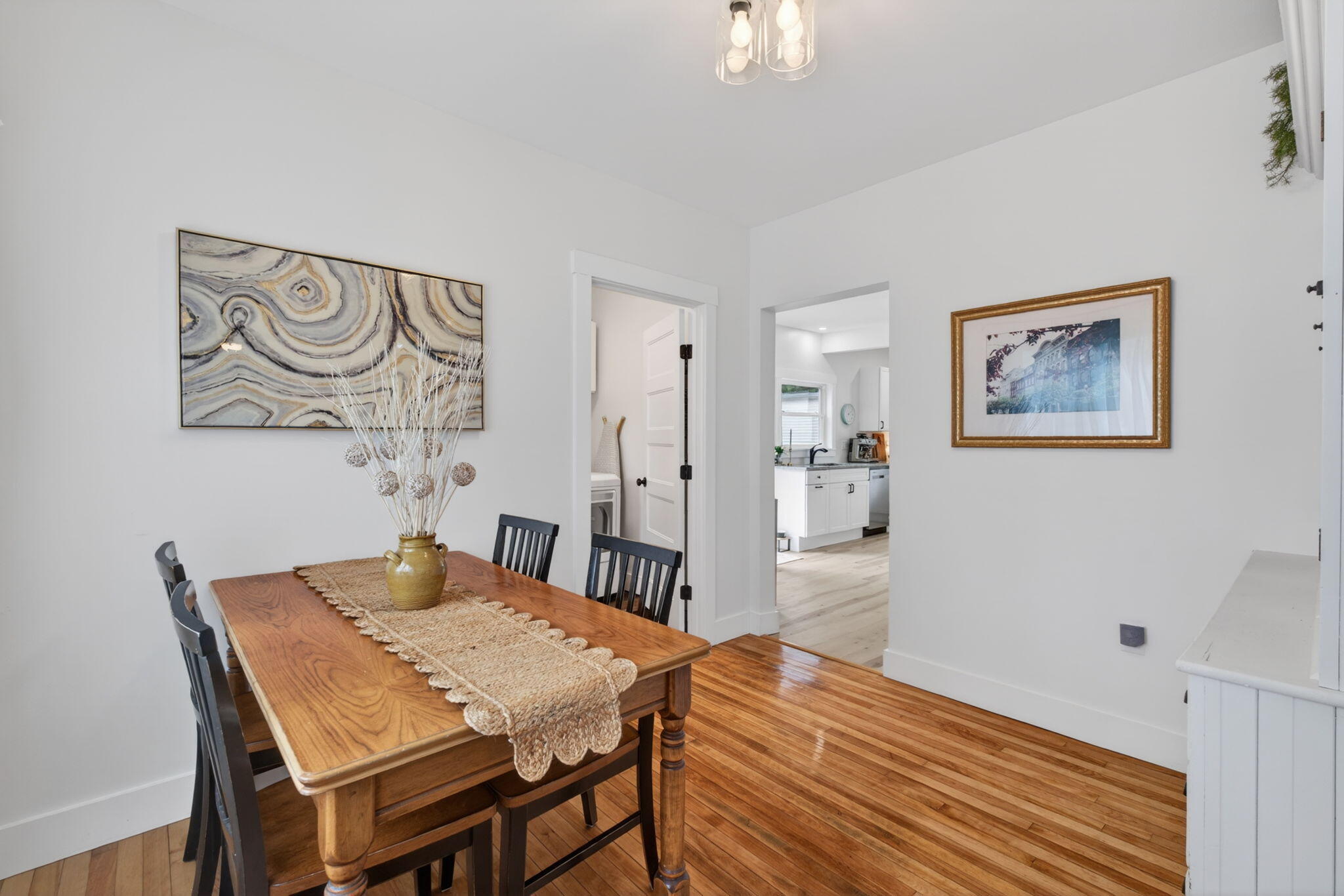 10 Salem Court Property Photo 16