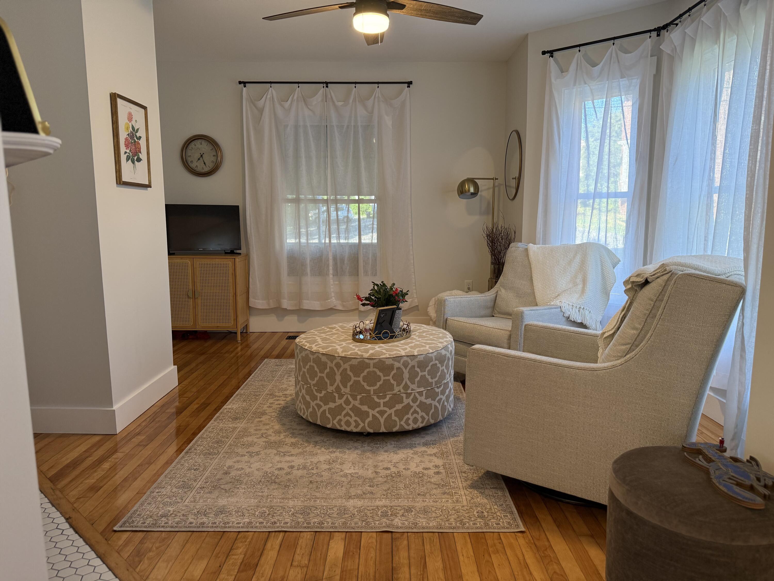 10 Salem Court Property Photo 17