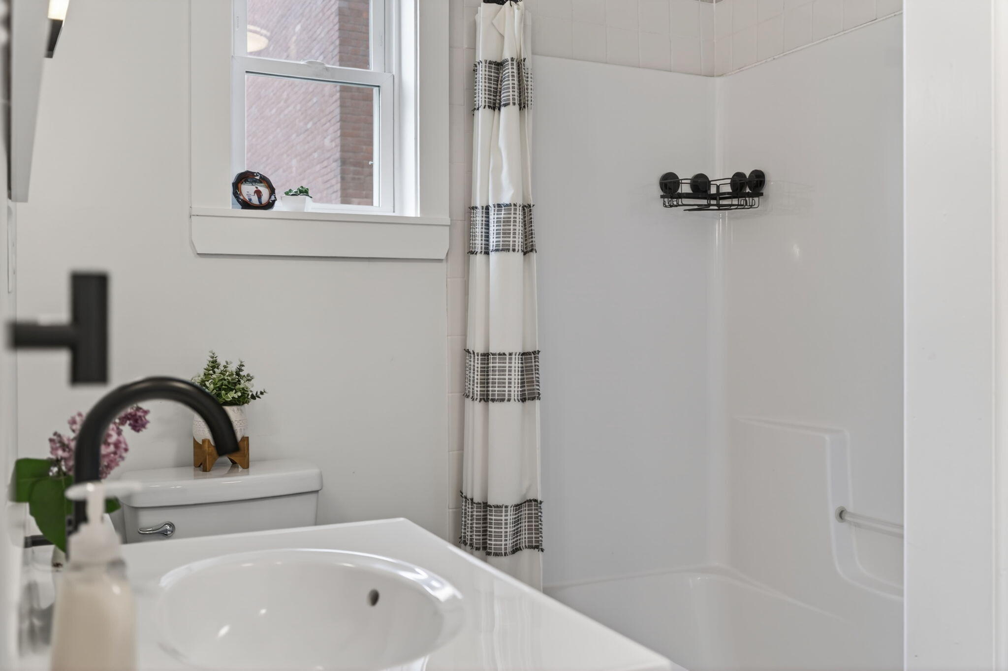 10 Salem Court Property Photo 26