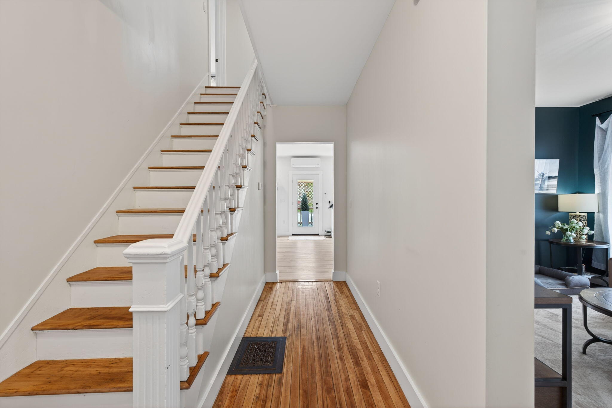 10 Salem Court Property Photo 31