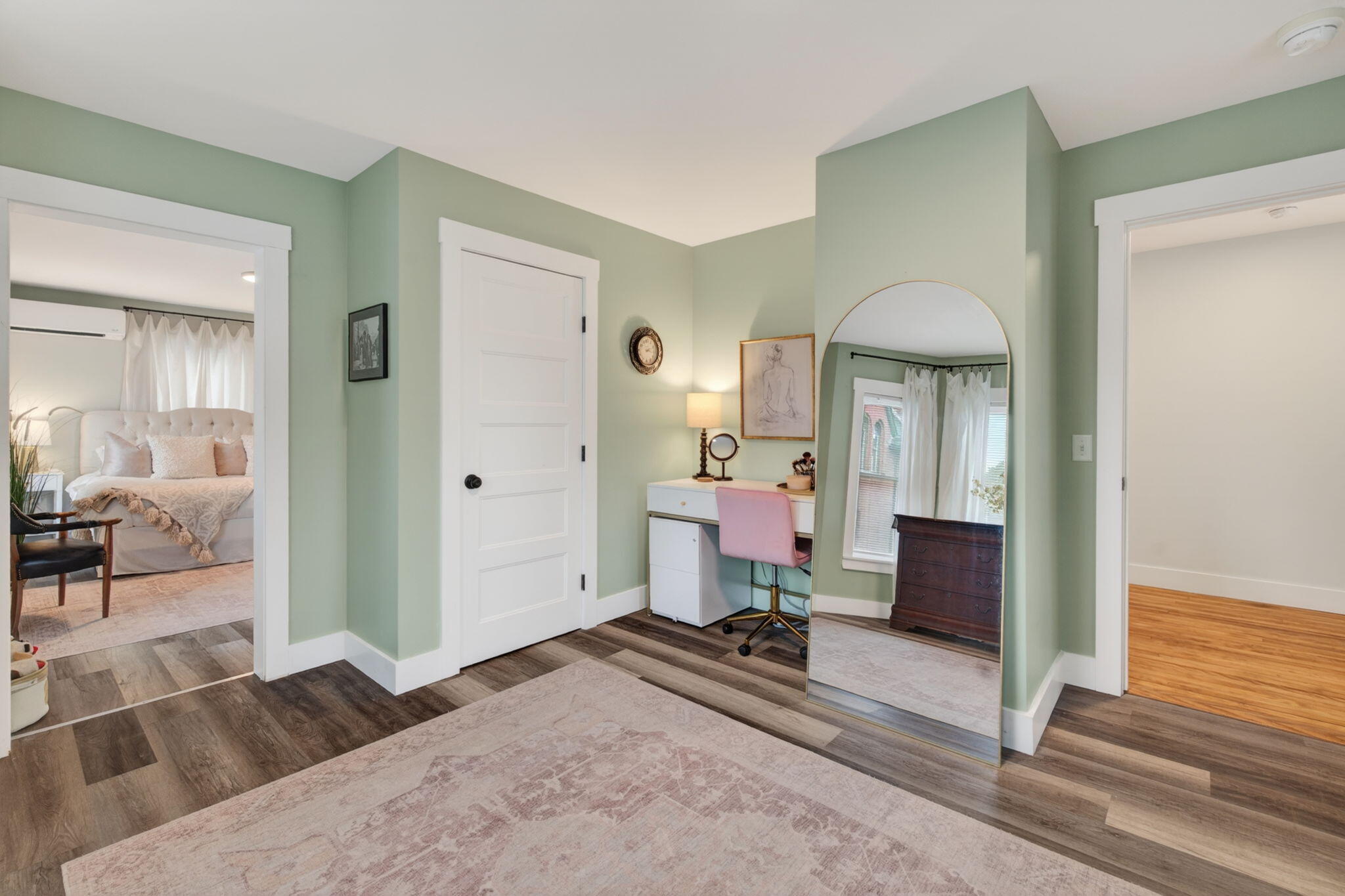 10 Salem Court Property Photo 36