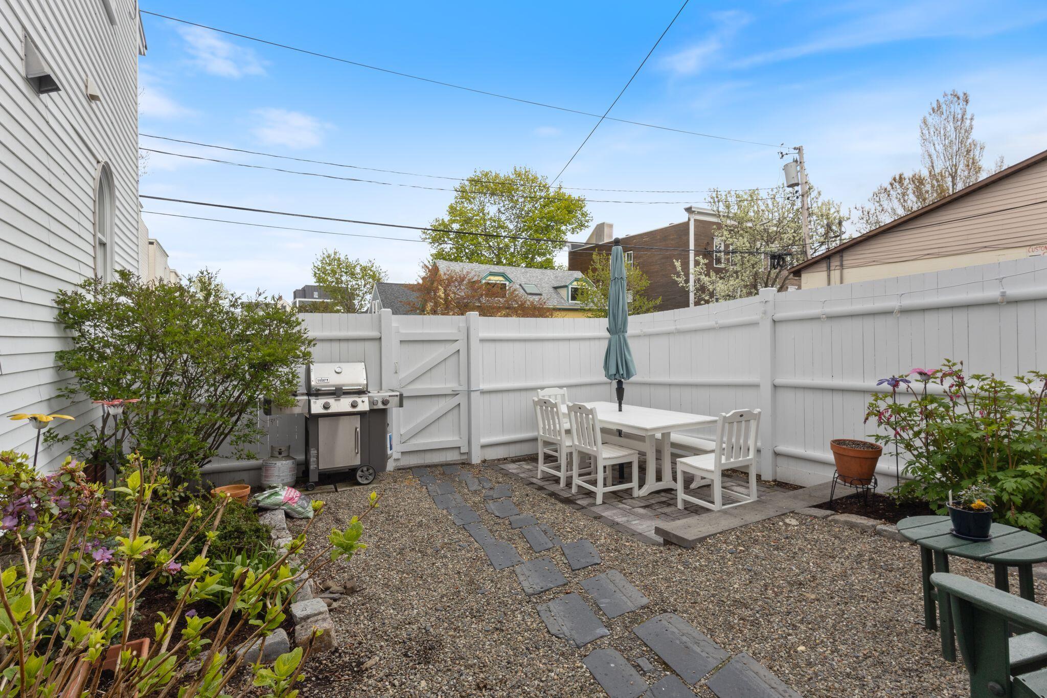 16-18 Cumberland Avenue 4 Property Photo 27