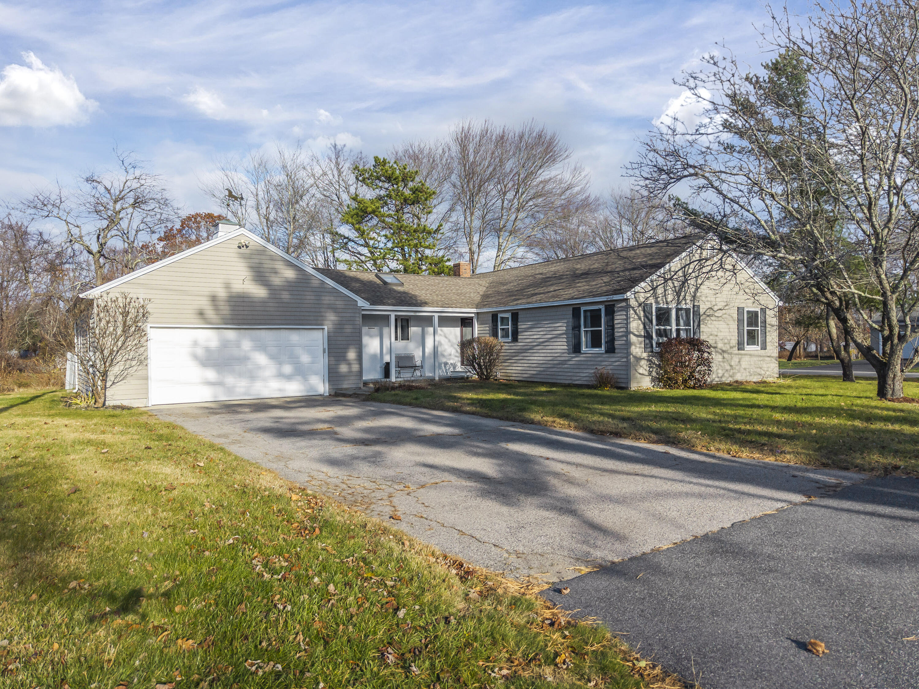 48 Howard Avenue Property Photo 1
