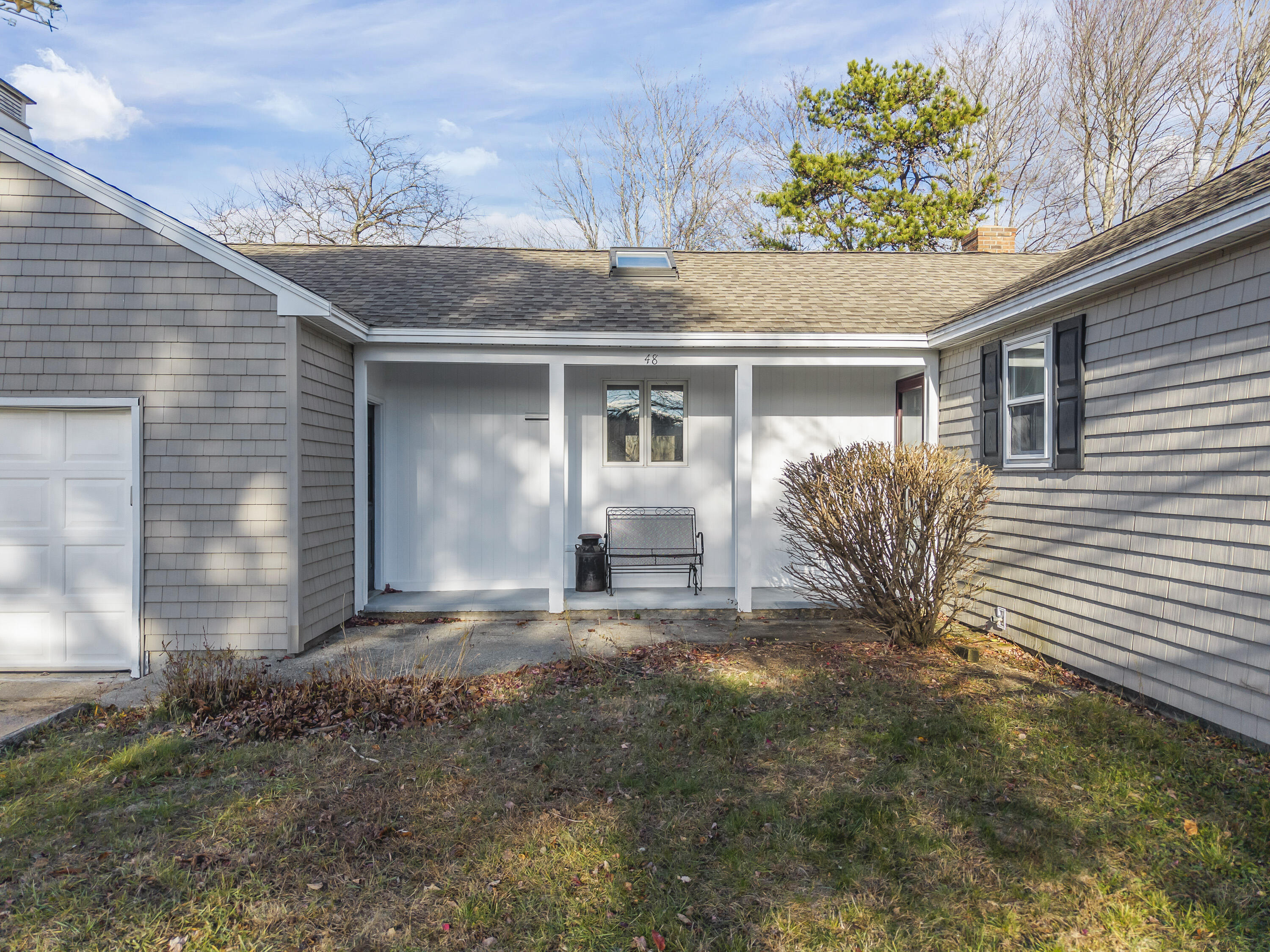 48 Howard Avenue Property Photo 2