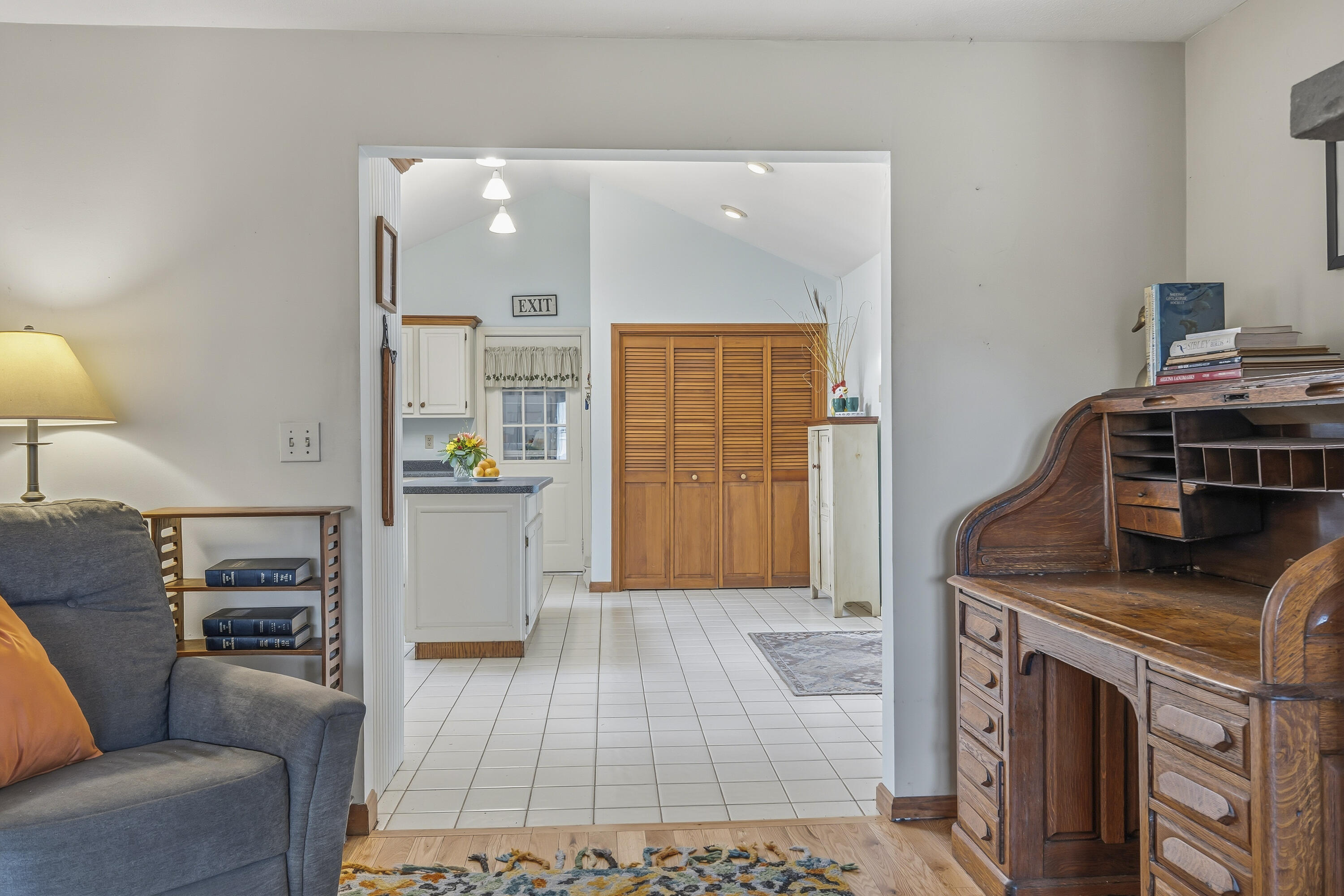 48 Howard Avenue Property Photo 16