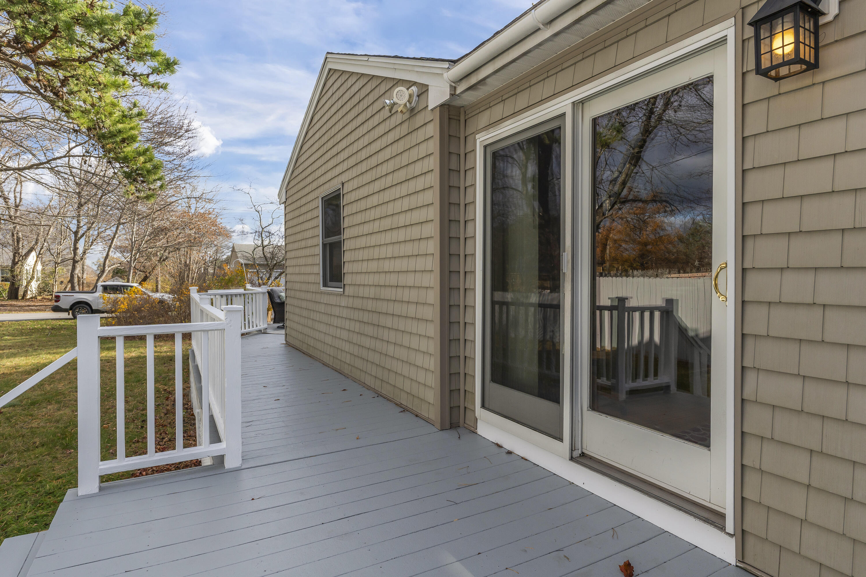 48 Howard Avenue Property Photo 29