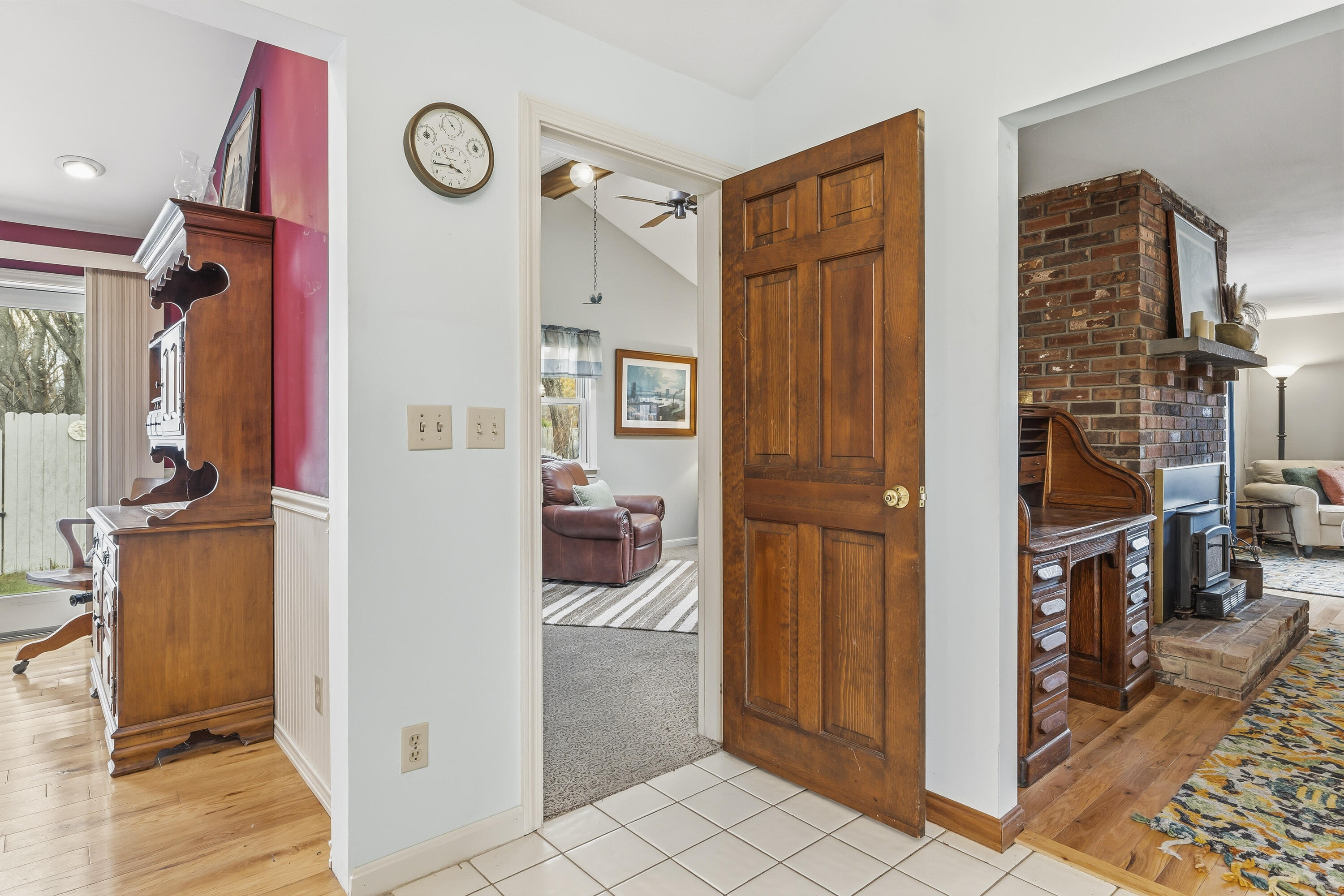 48 Howard Avenue Property Photo 37