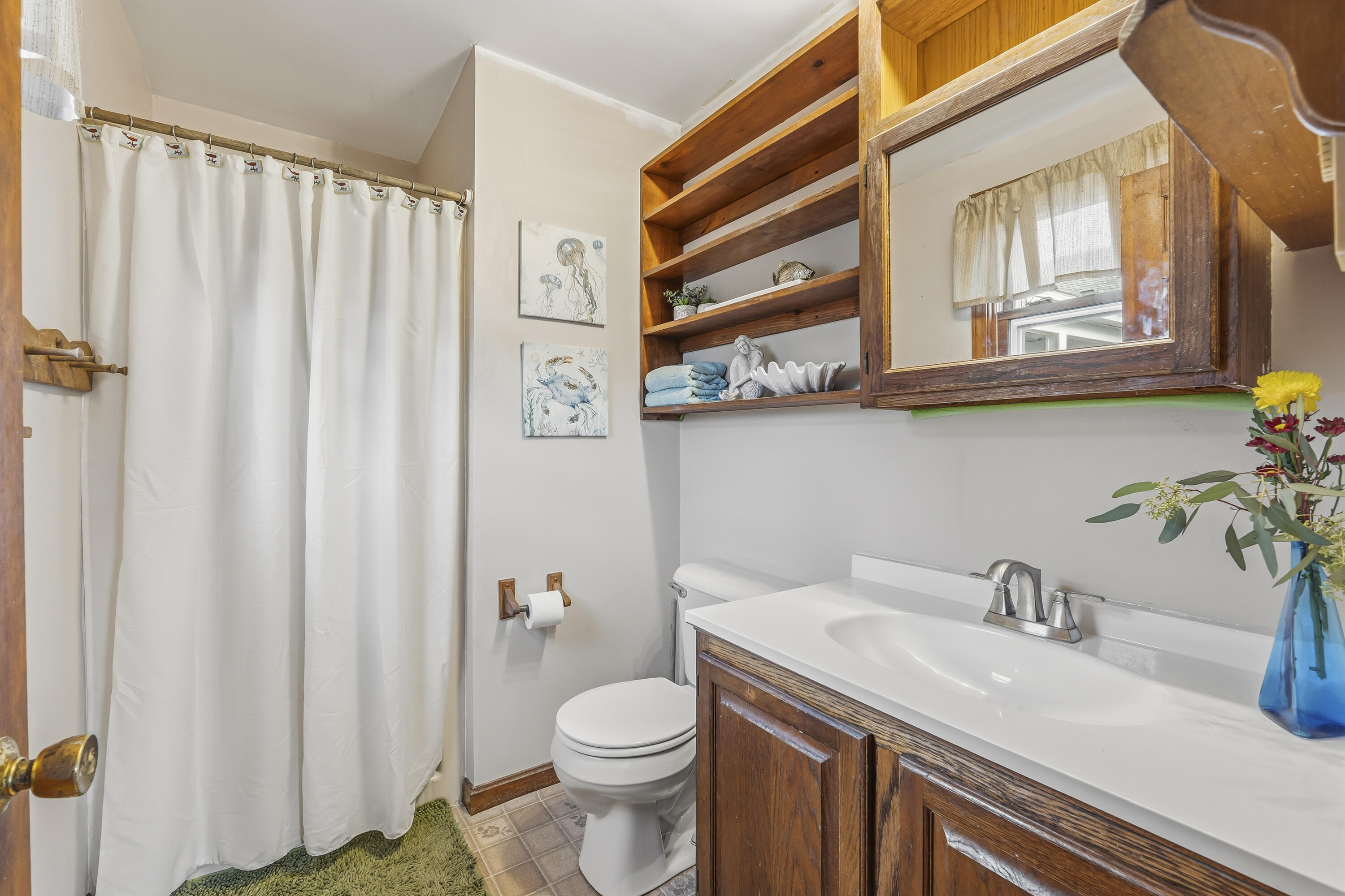 48 Howard Avenue Property Photo 44