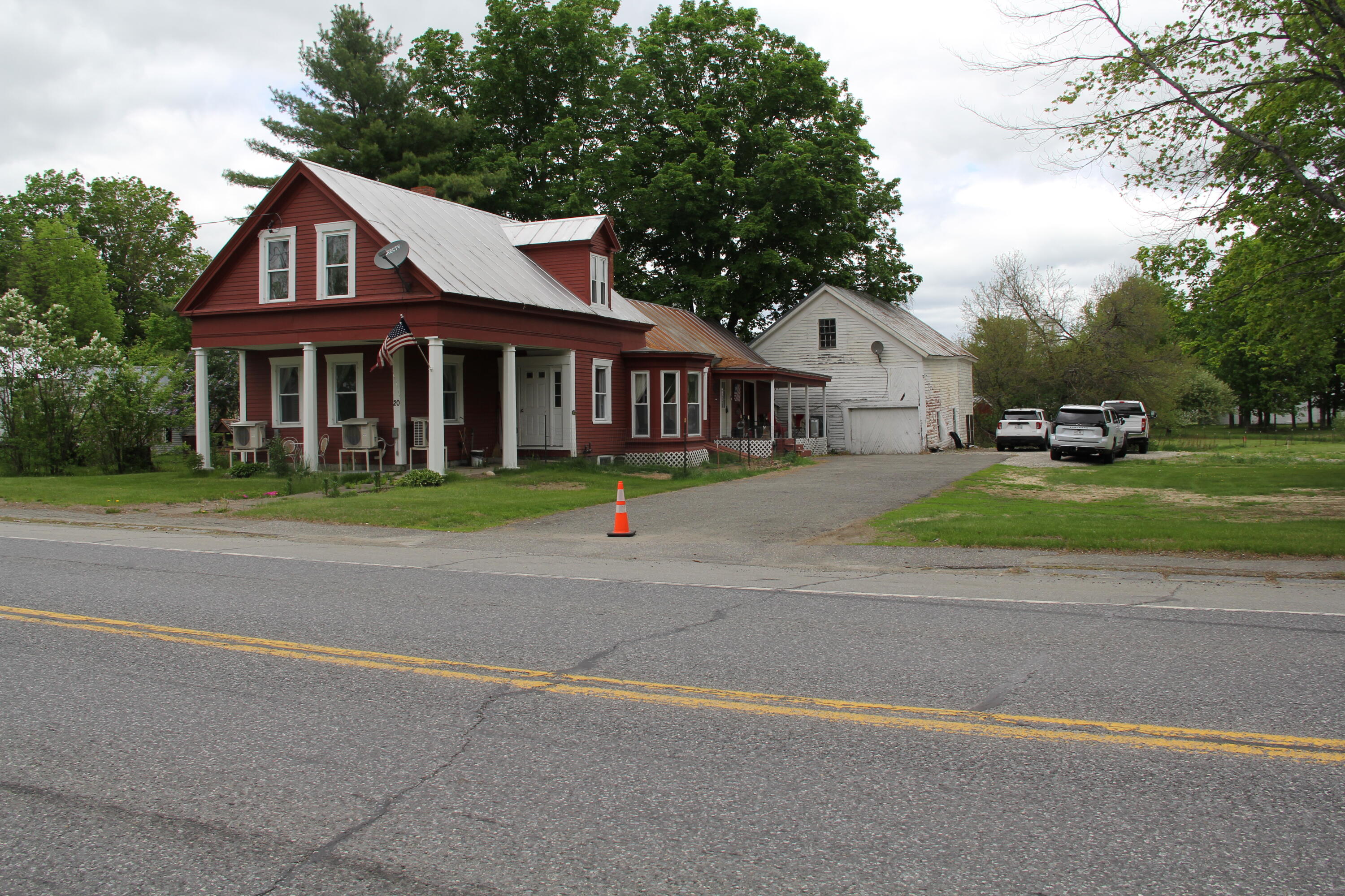20 S Main Street Property Photo 1