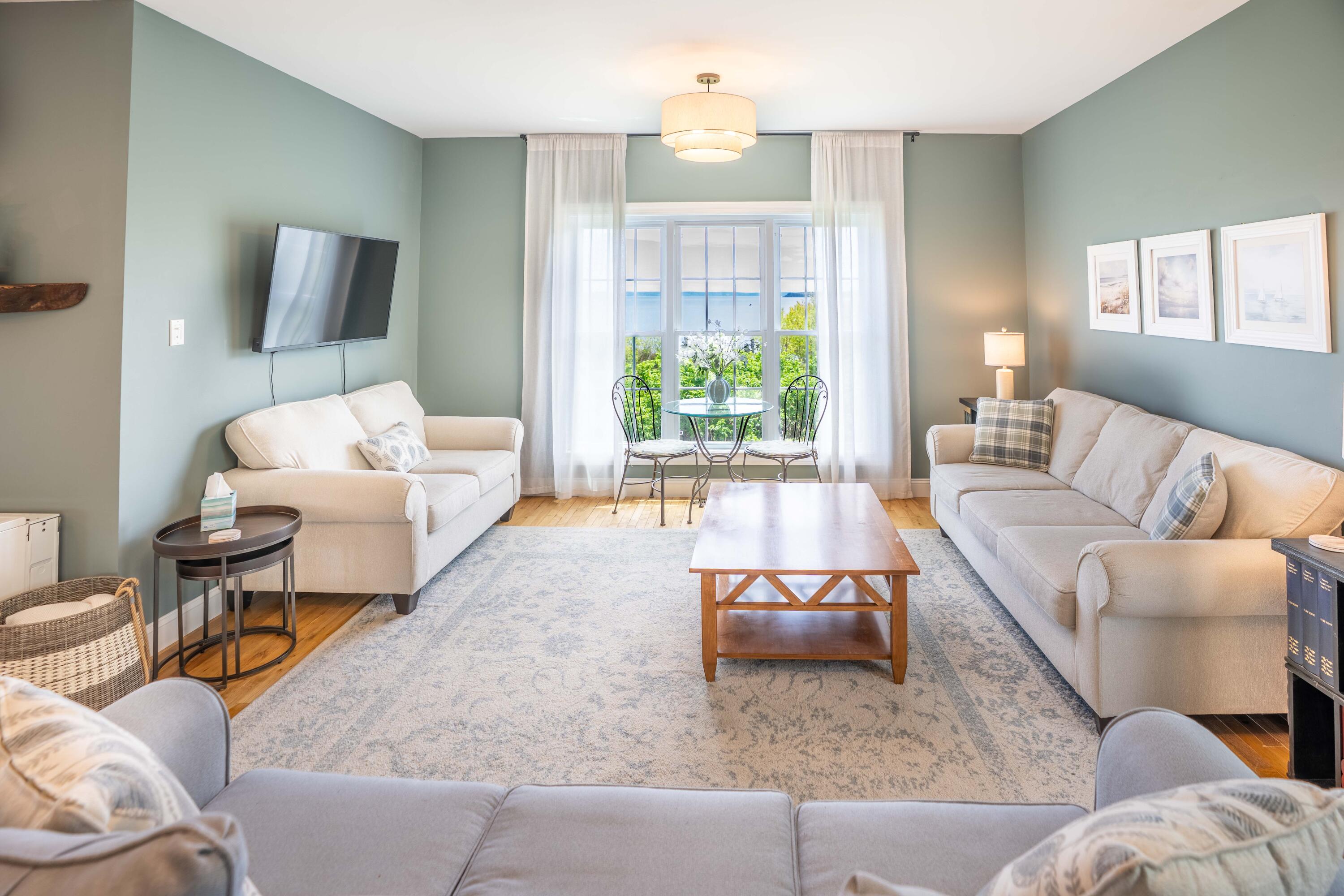 20 Easy Street Property Photo 18
