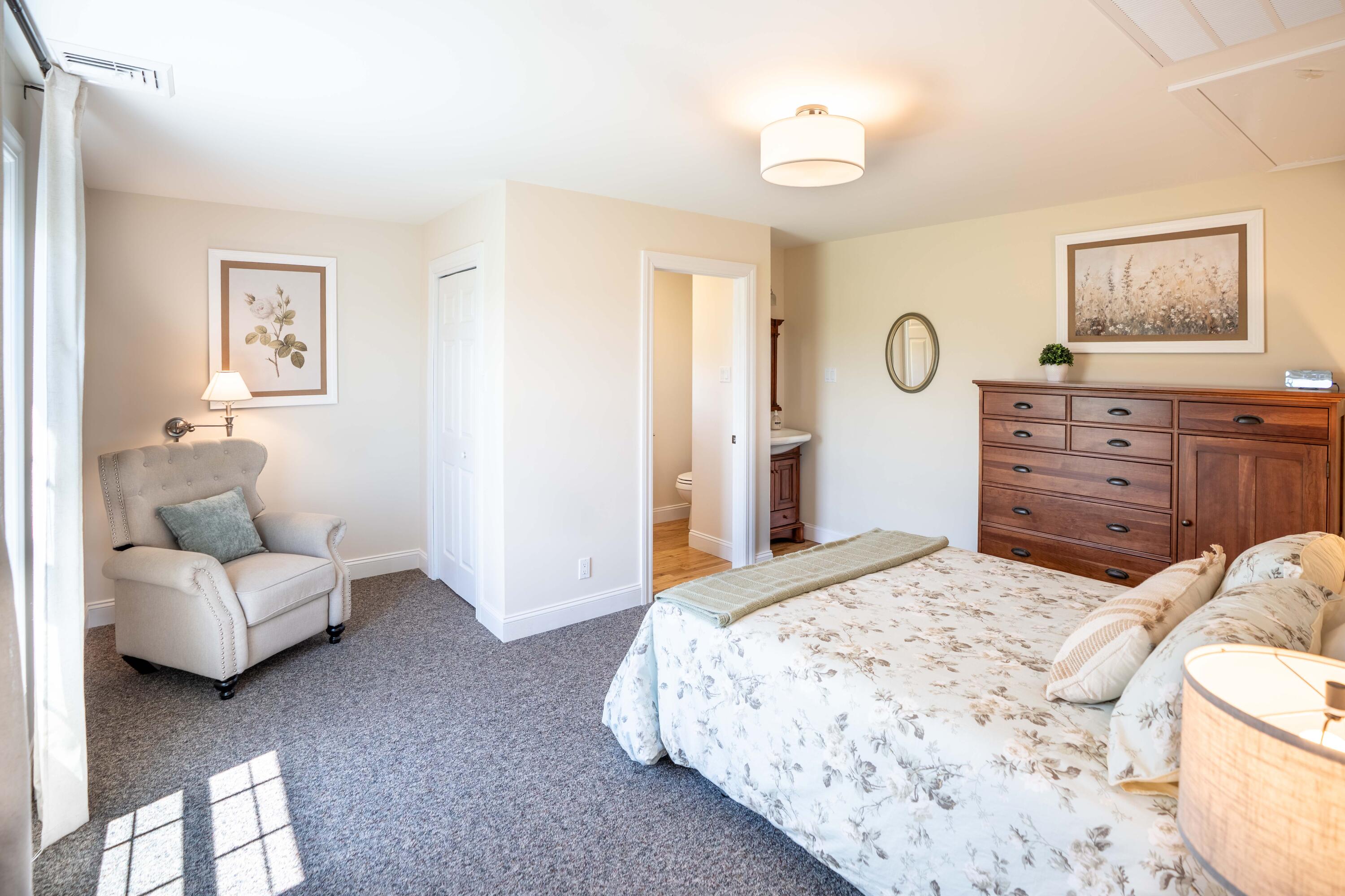20 Easy Street Property Photo 23