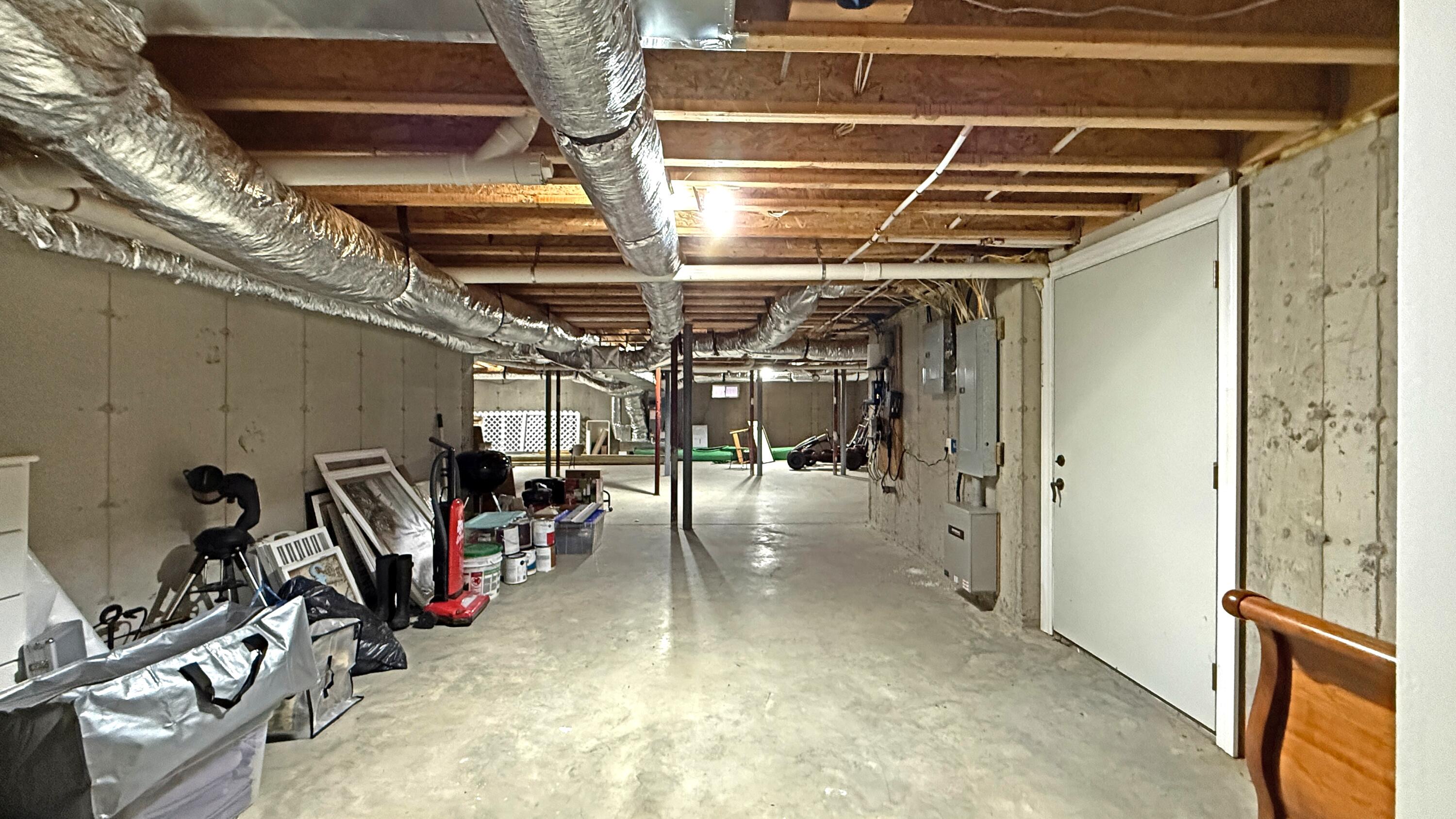 20 Easy Street Property Photo 50