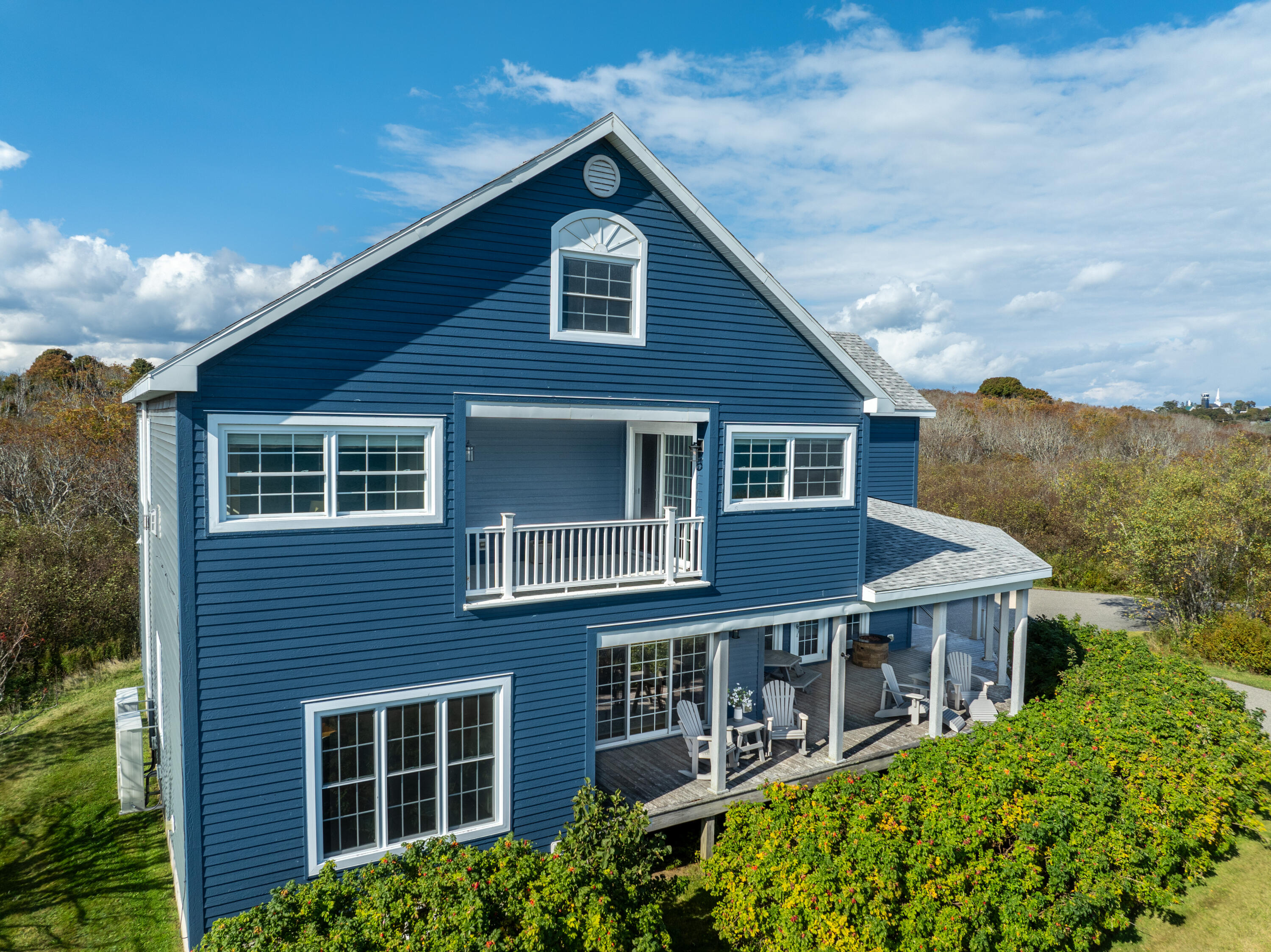 20 Easy Street Property Photo 54