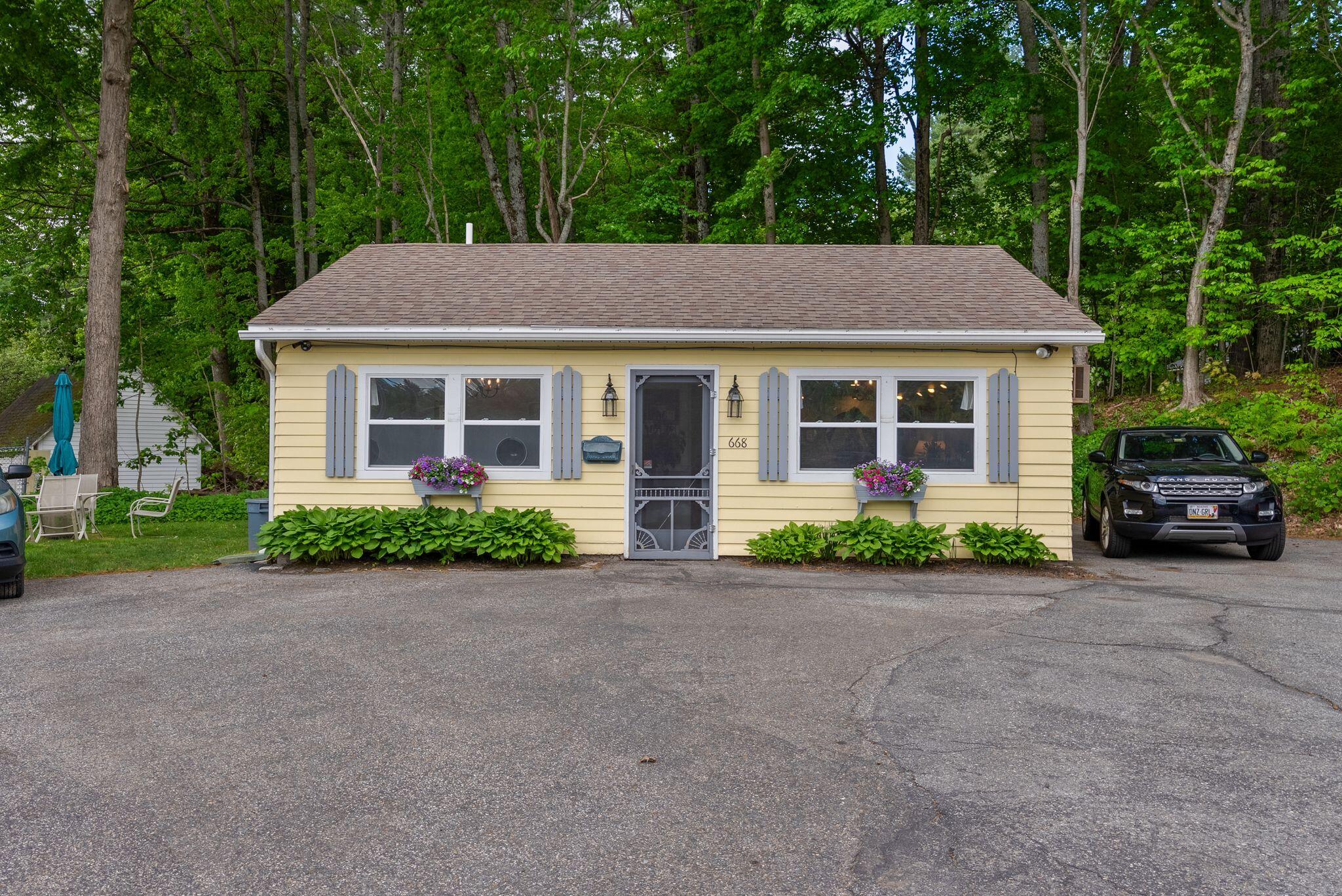664 Maine Avenue Property Photo 8