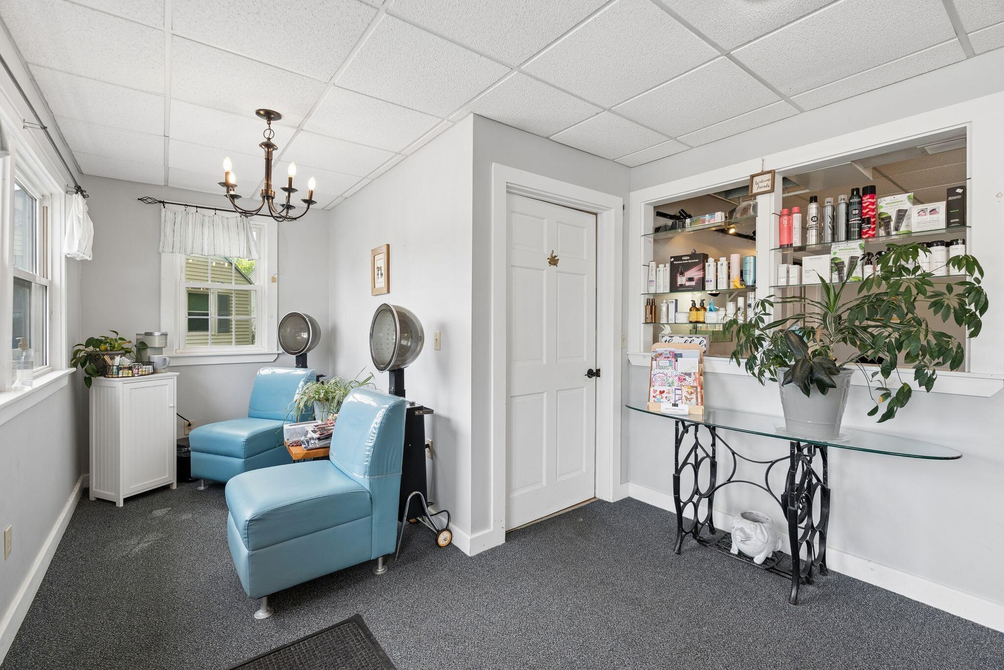 664 Maine Avenue Property Photo 10