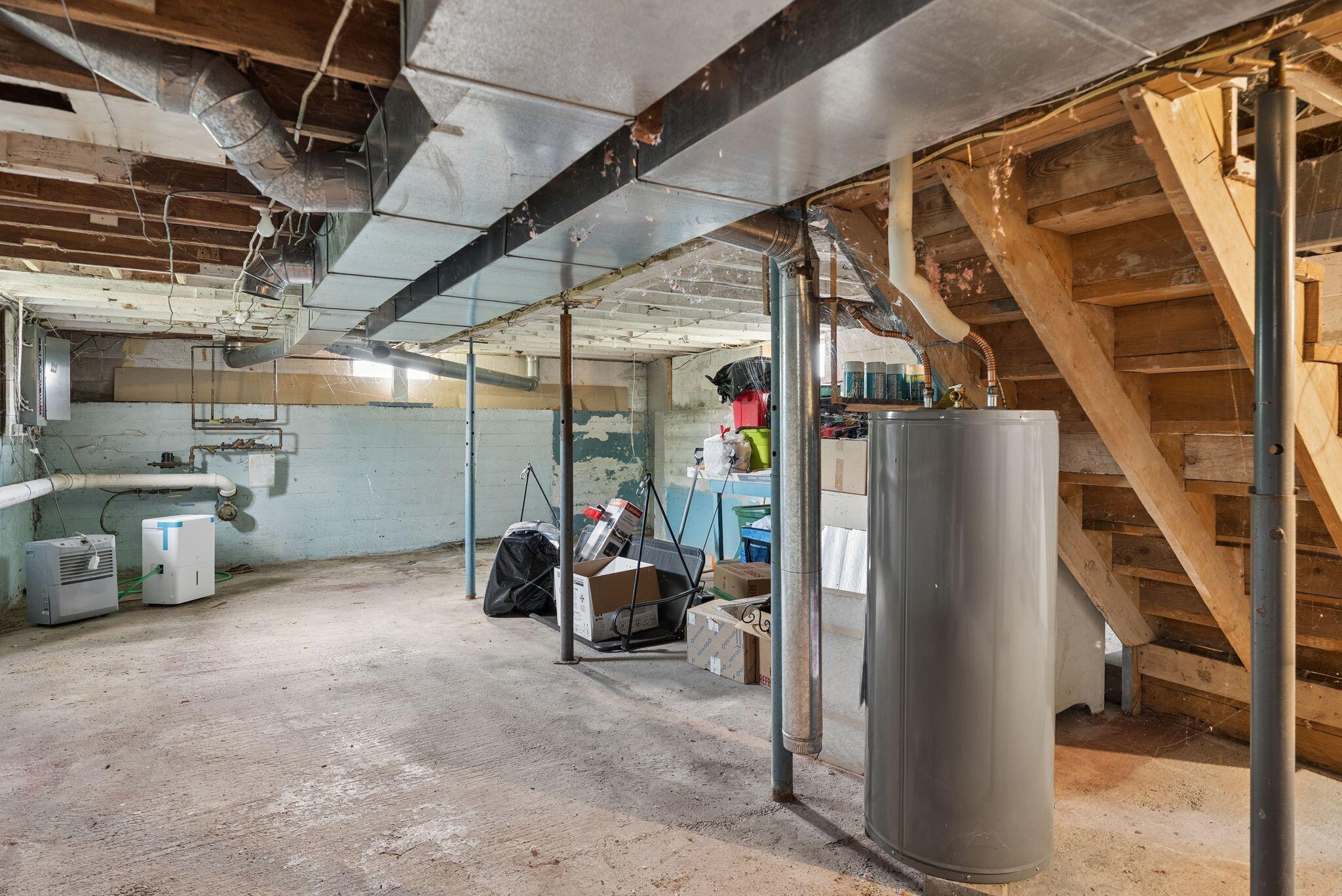 664 Maine Avenue Property Photo 34