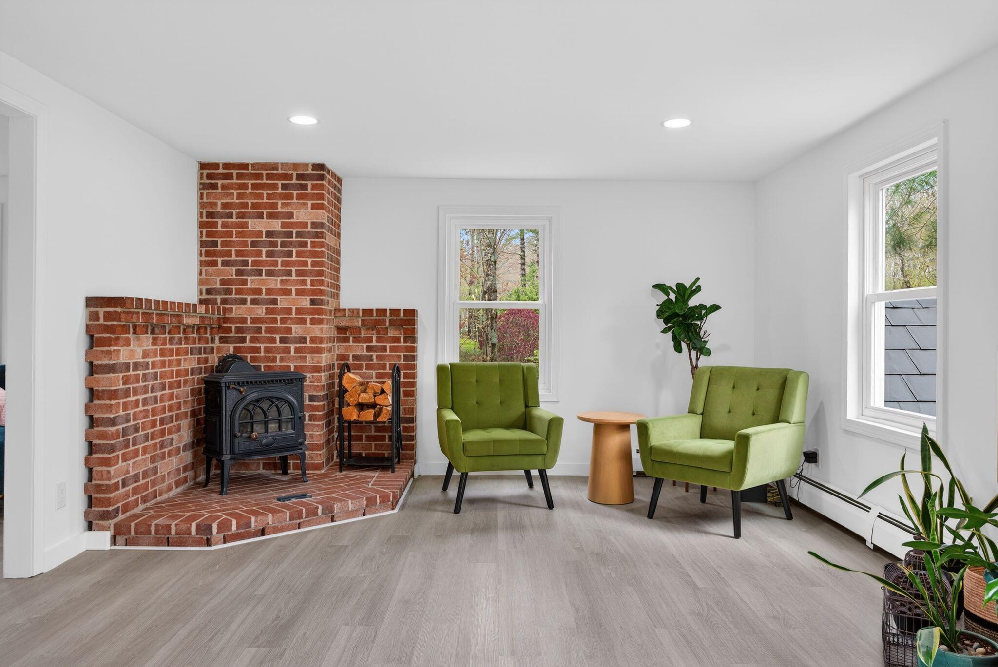 8 Mast Road Property Photo 19