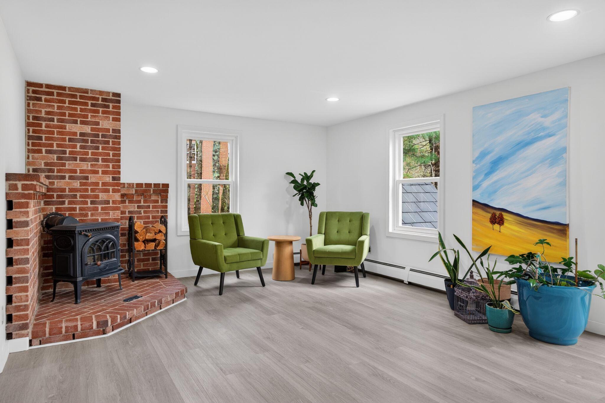 8 Mast Road Property Photo 21