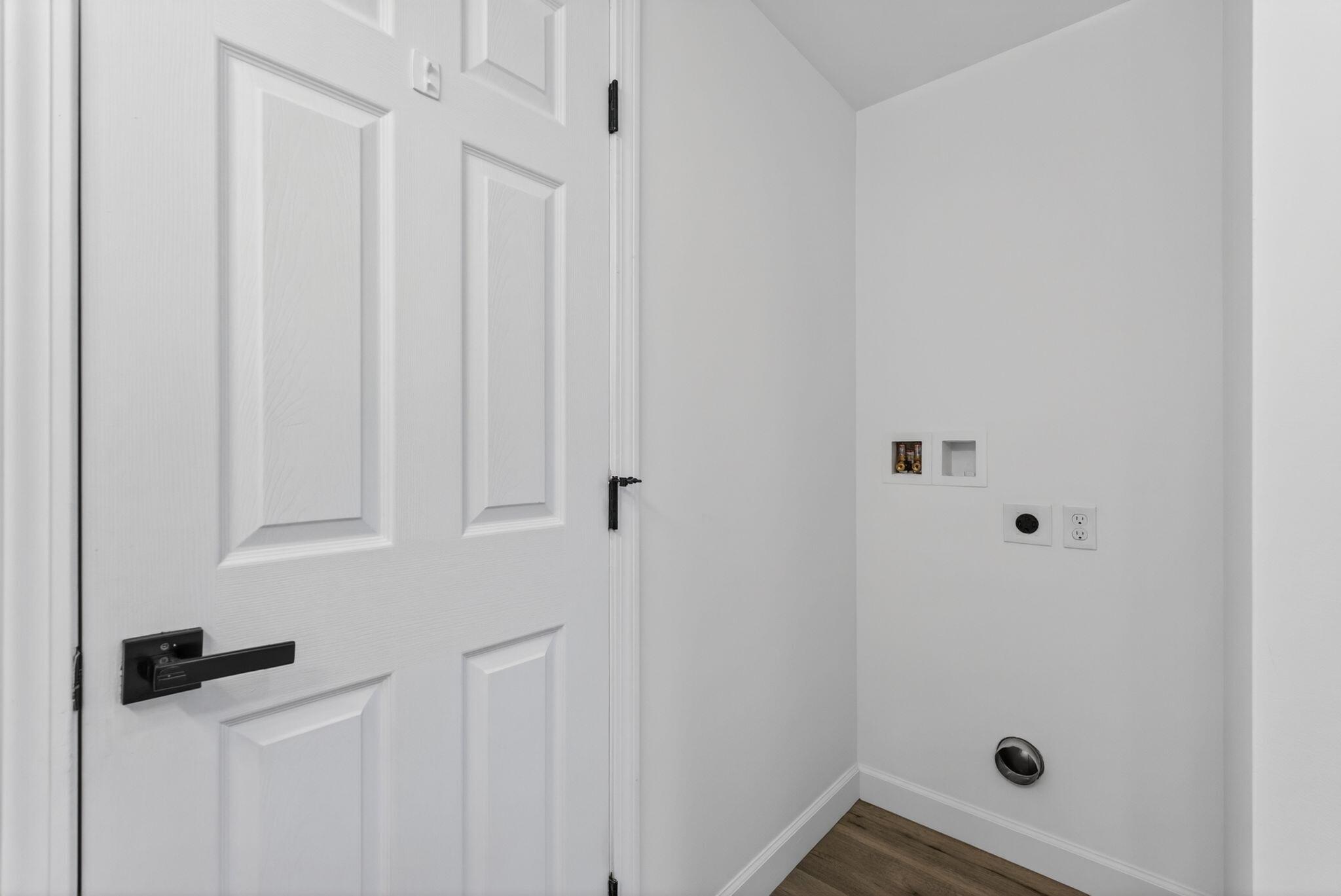8 Mast Road Property Photo 44