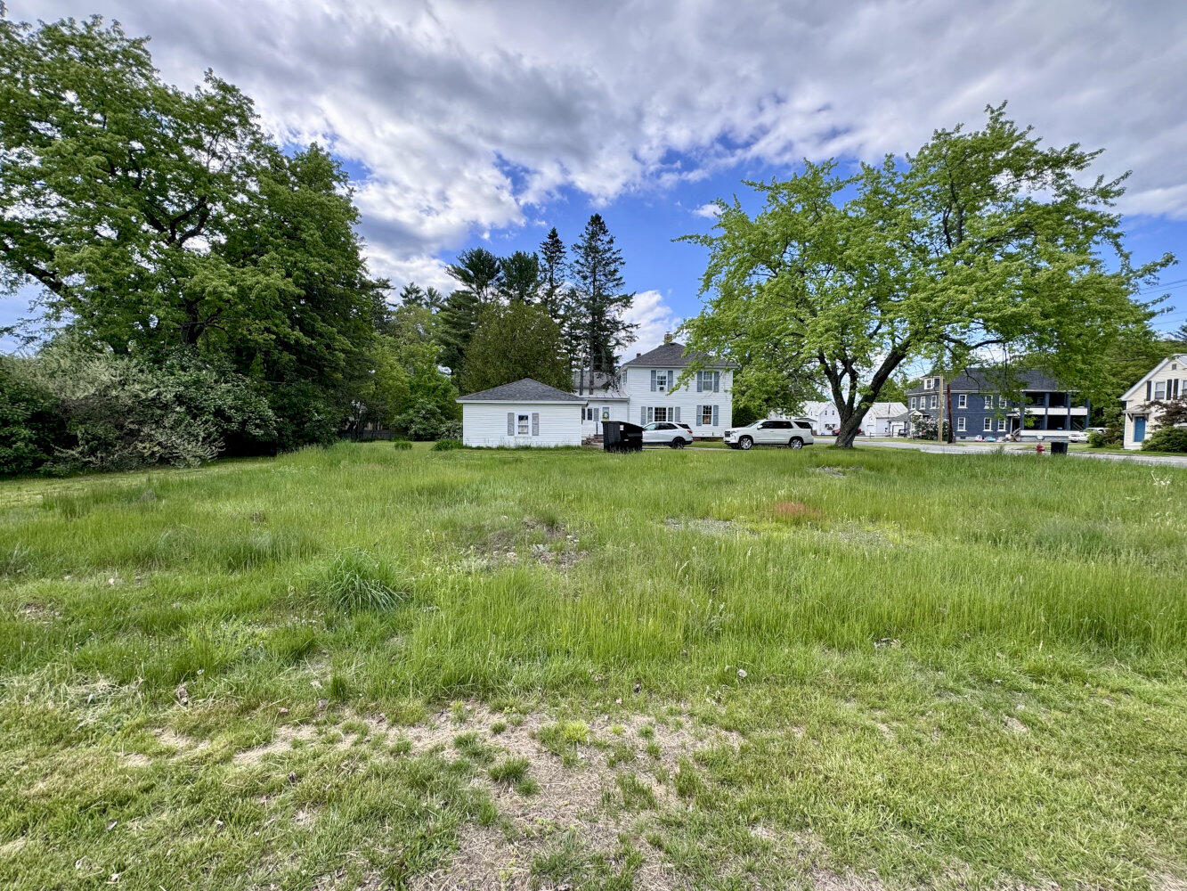 136 North Avenue Property Photo 3
