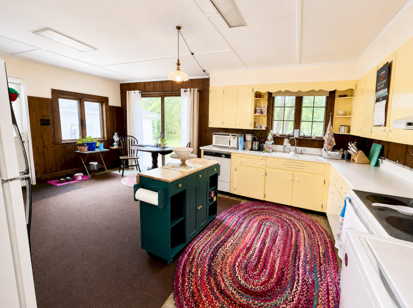 136 North Avenue Property Photo 11