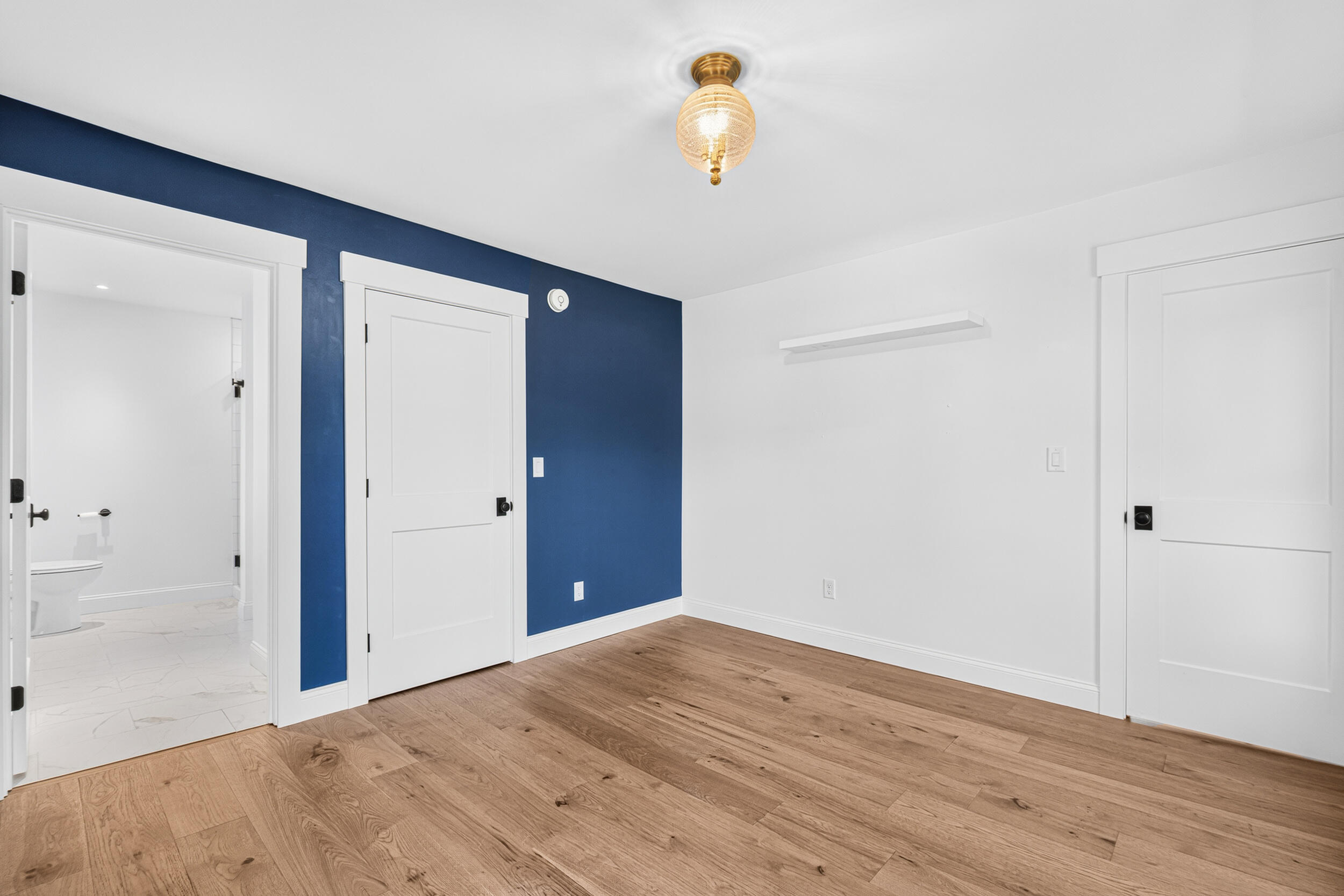 492 W Elm Street Property Photo 19