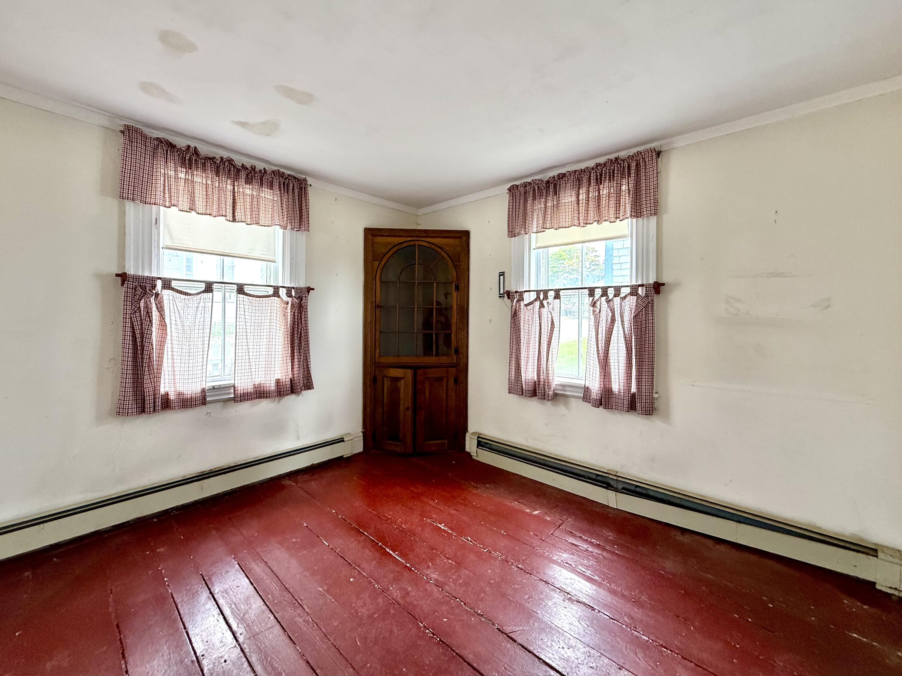 5 Water Street Property Photo 11