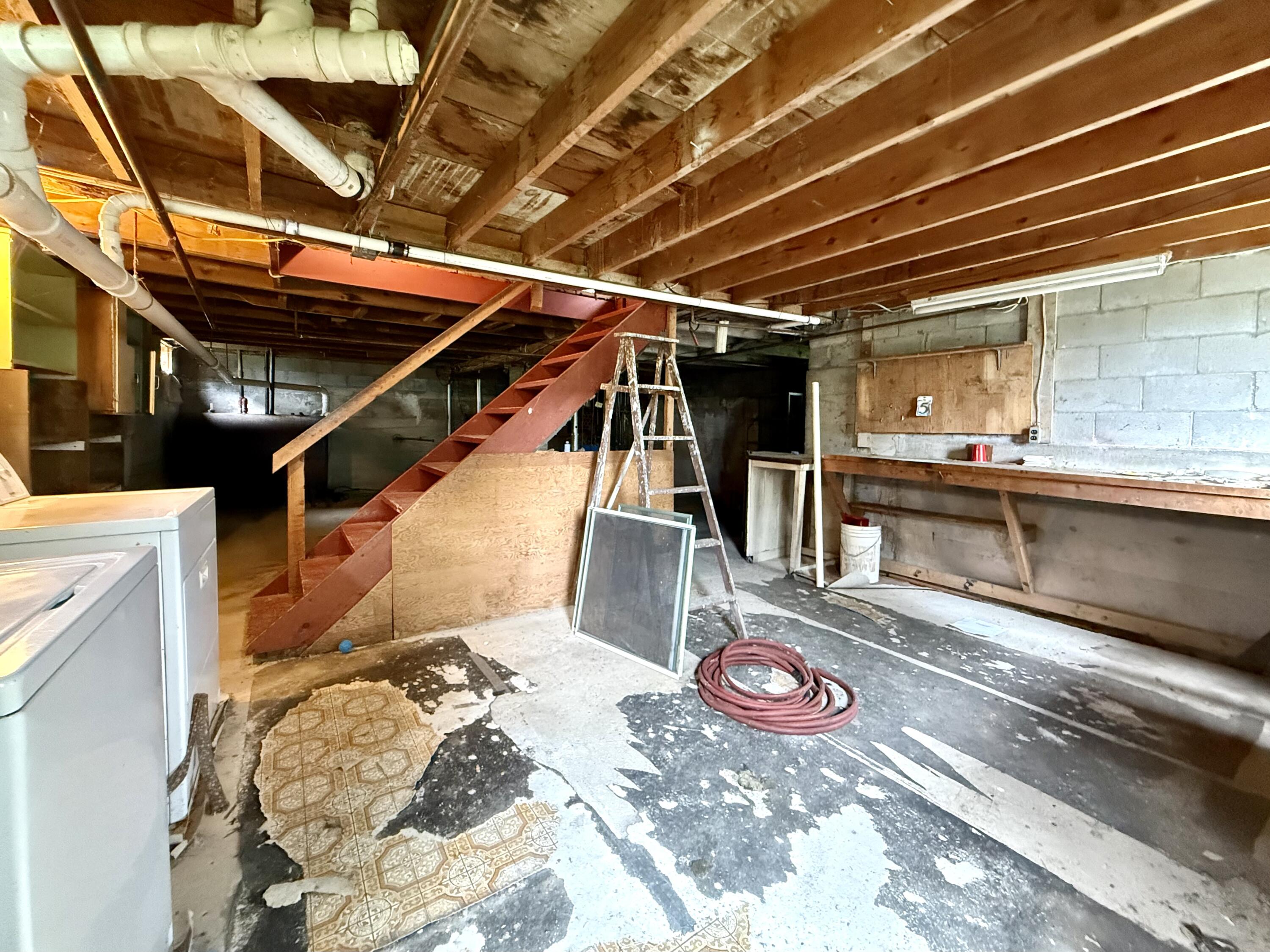 5 Water Street Property Photo 25