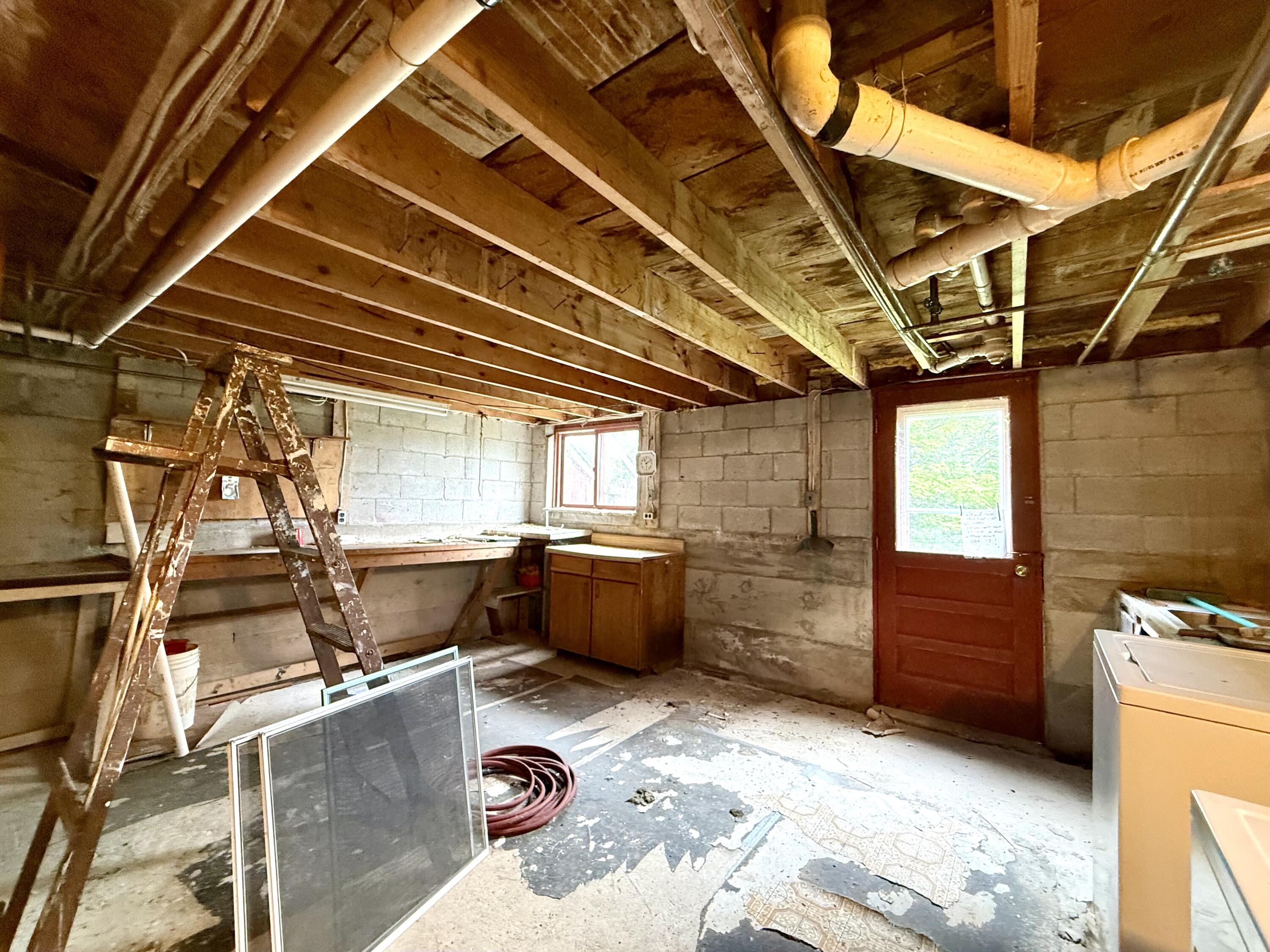 5 Water Street Property Photo 28