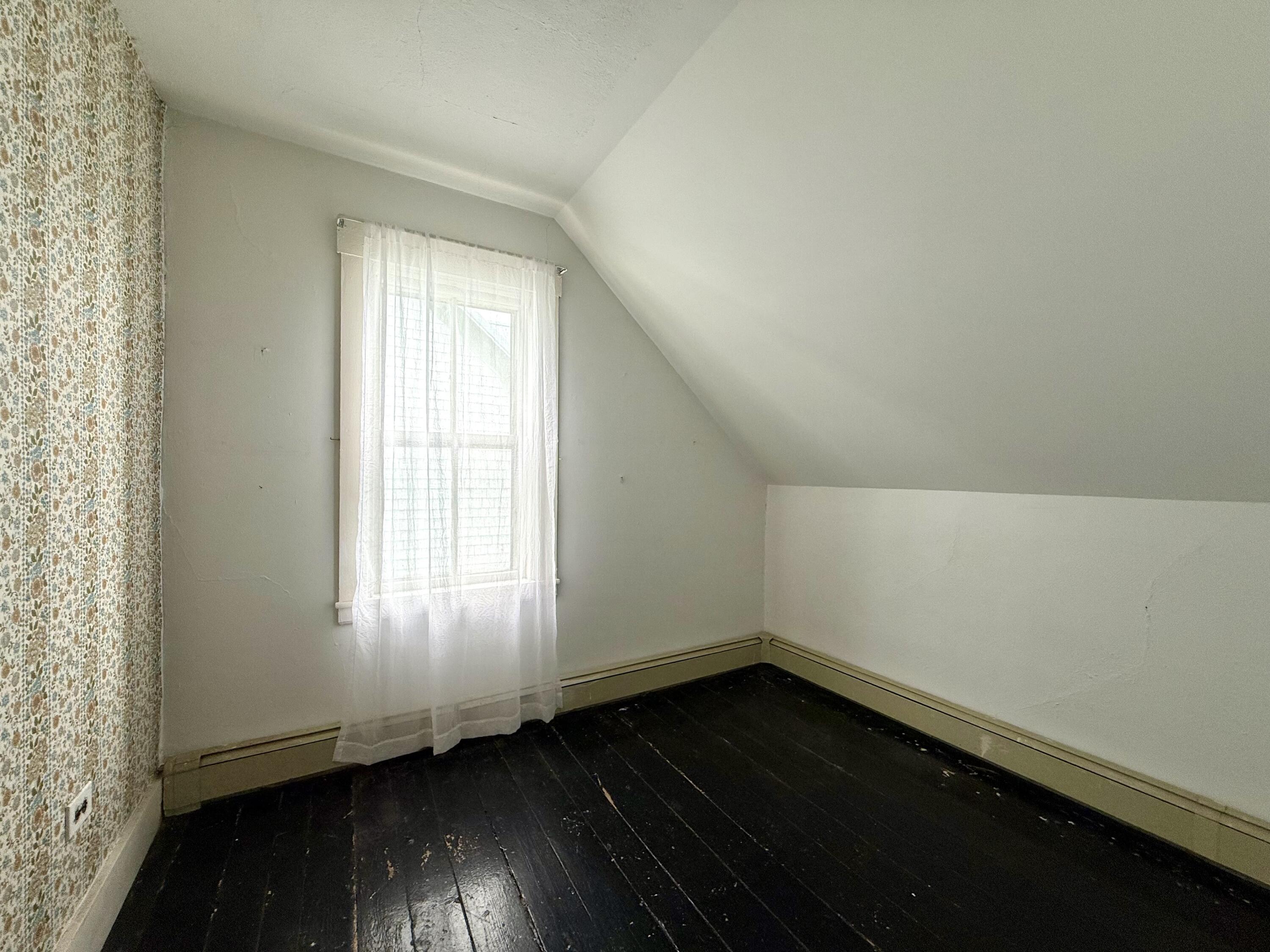 5 Water Street Property Photo 37