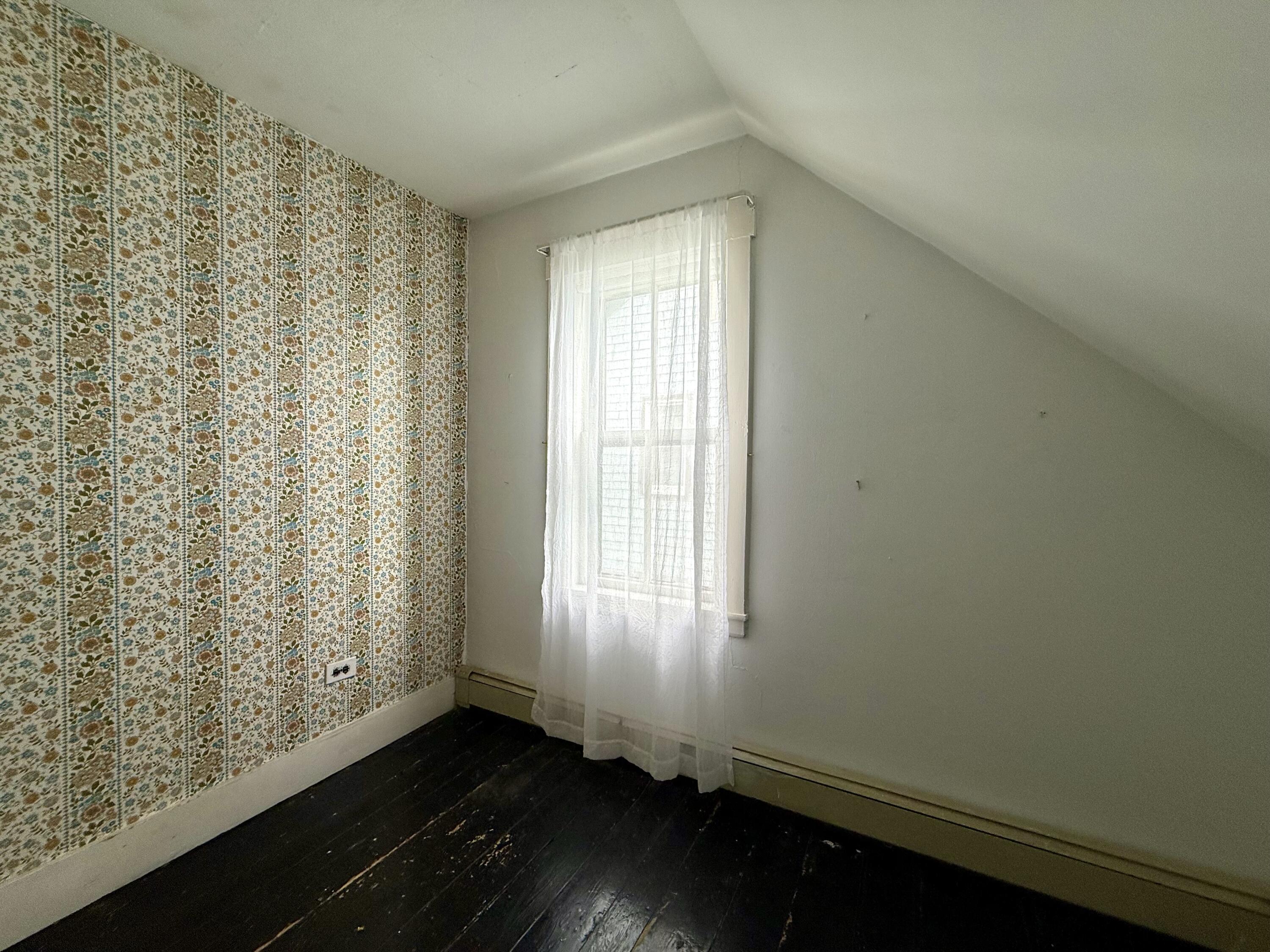 5 Water Street Property Photo 38