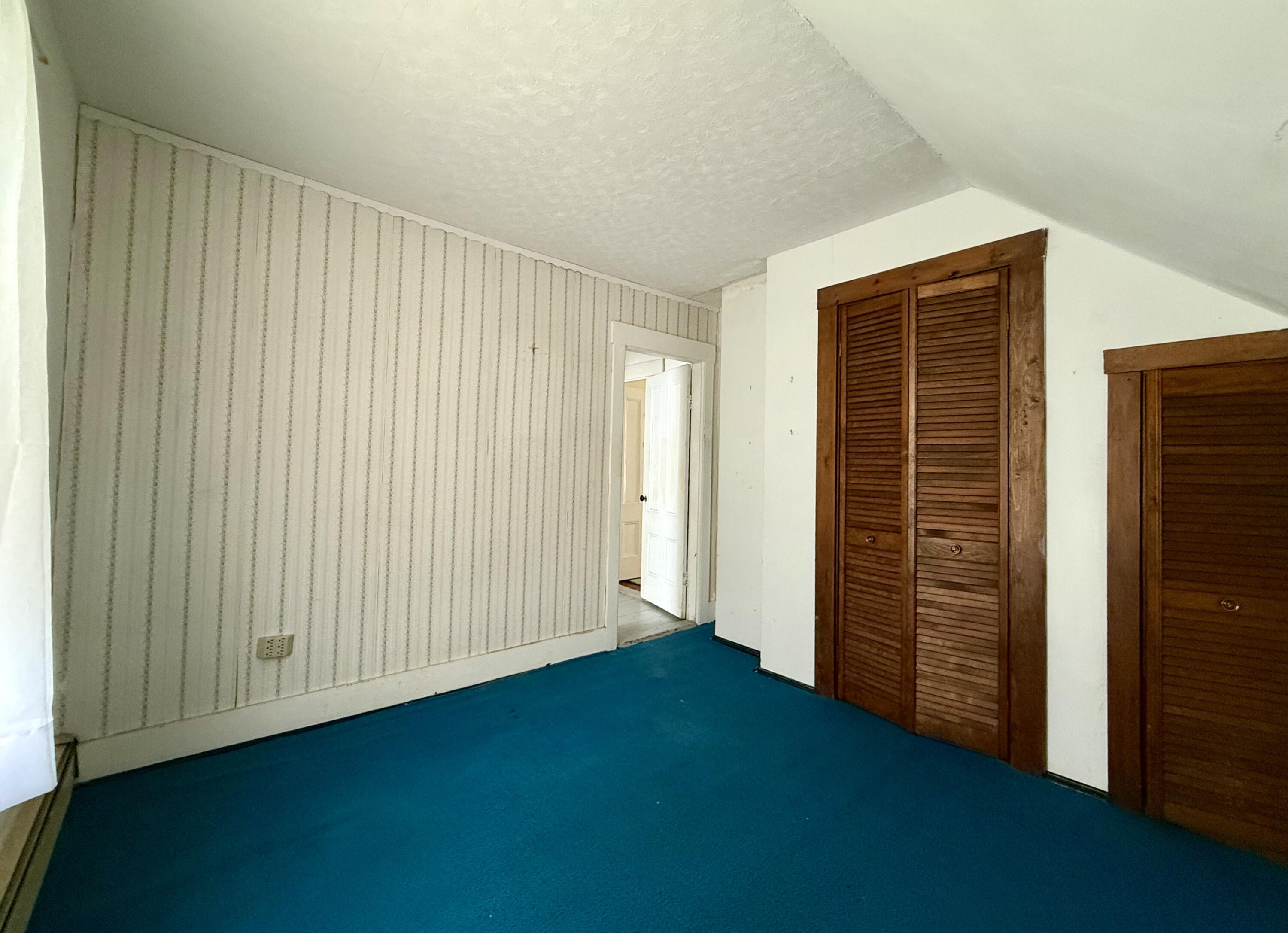 5 Water Street Property Photo 43