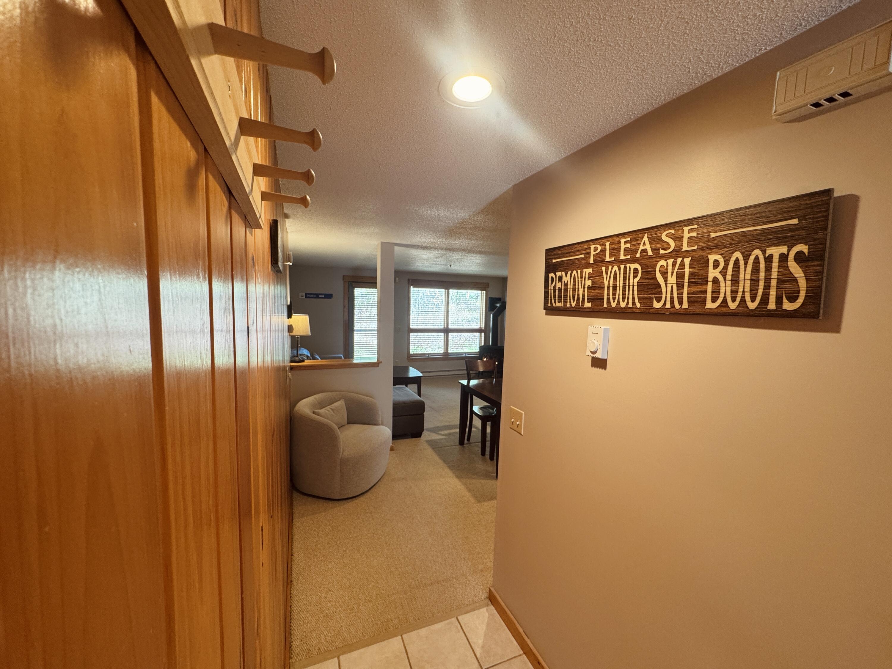 2599 Beaver Brook Lane 2599 Property Photo 2