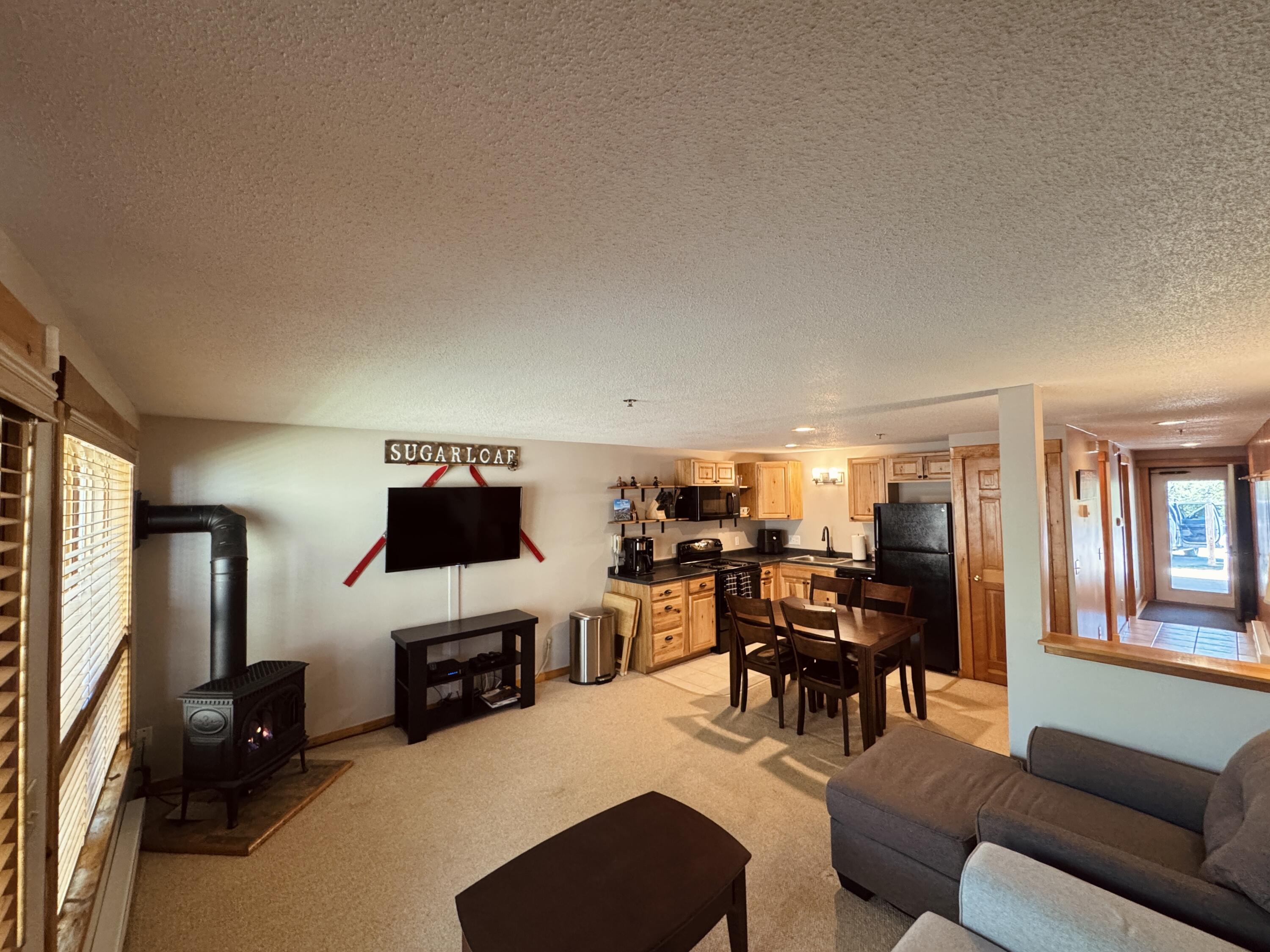 2599 Beaver Brook Lane 2599 Property Photo 5