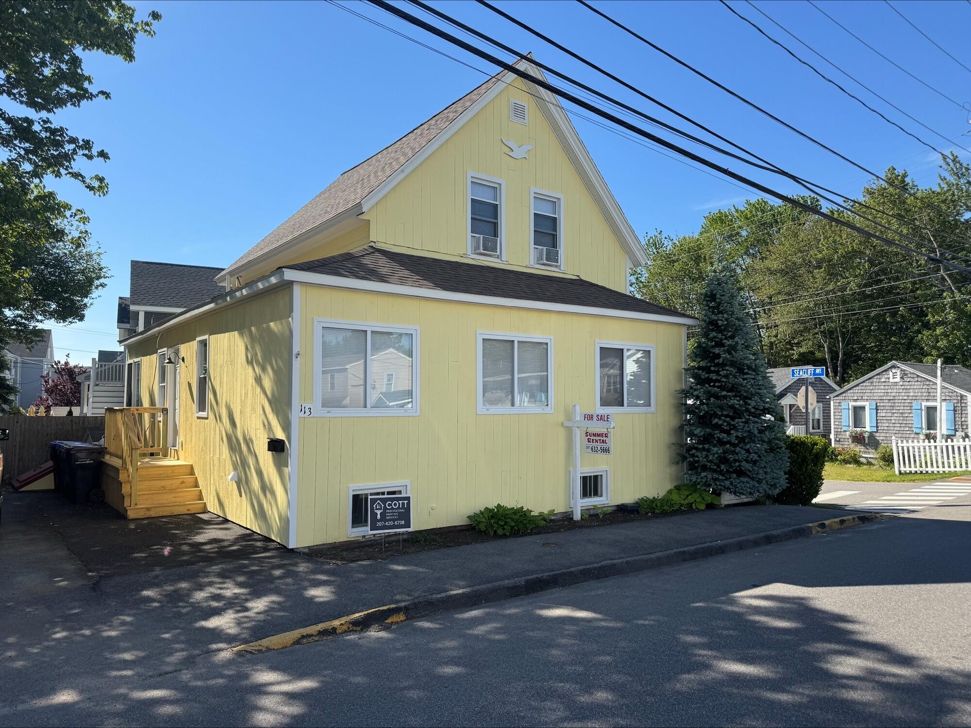 113 W Grand Avenue Property Photo 2