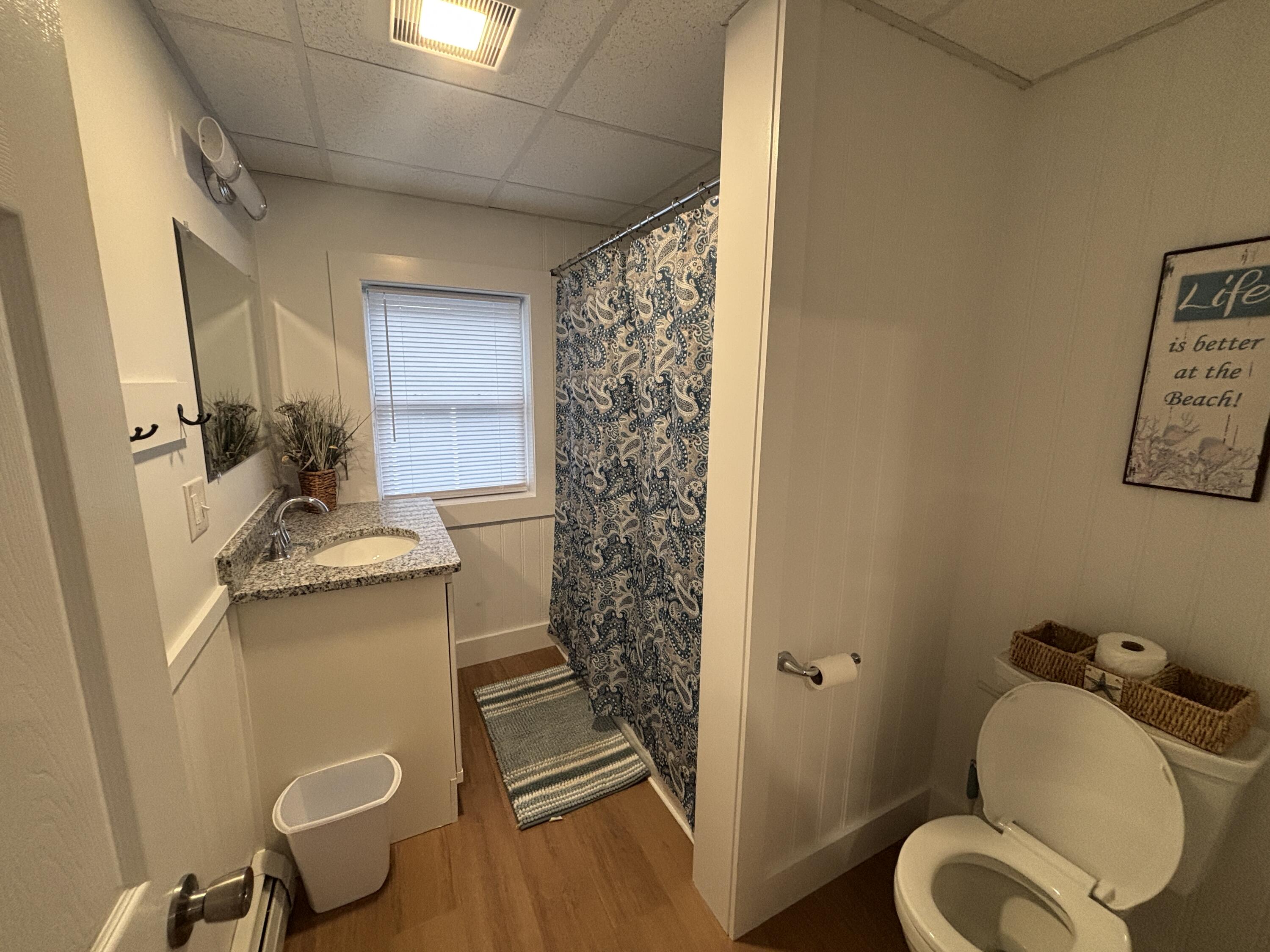 113 W Grand Avenue Property Photo 19