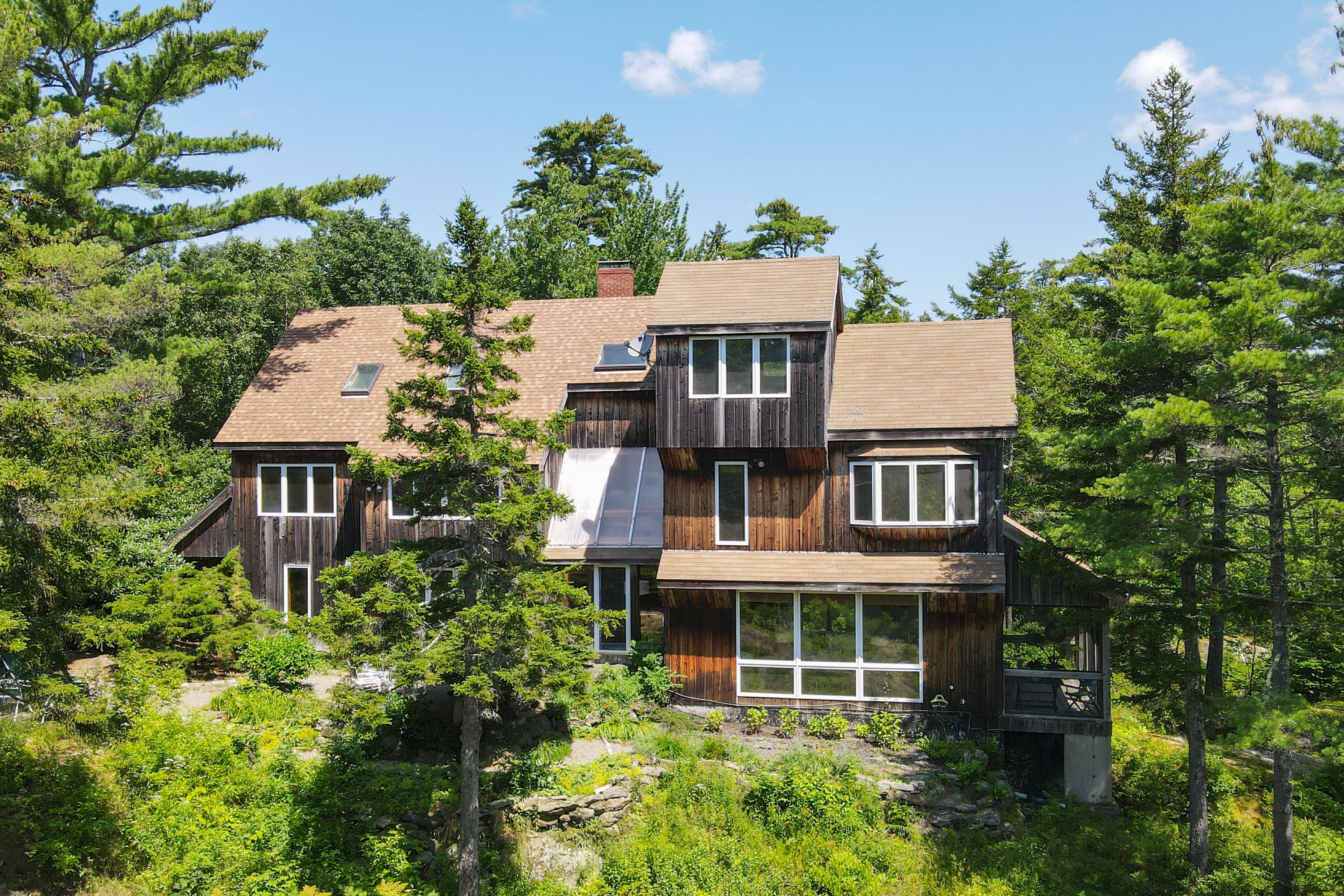 44 Timbercliffe Drive Property Photo 1