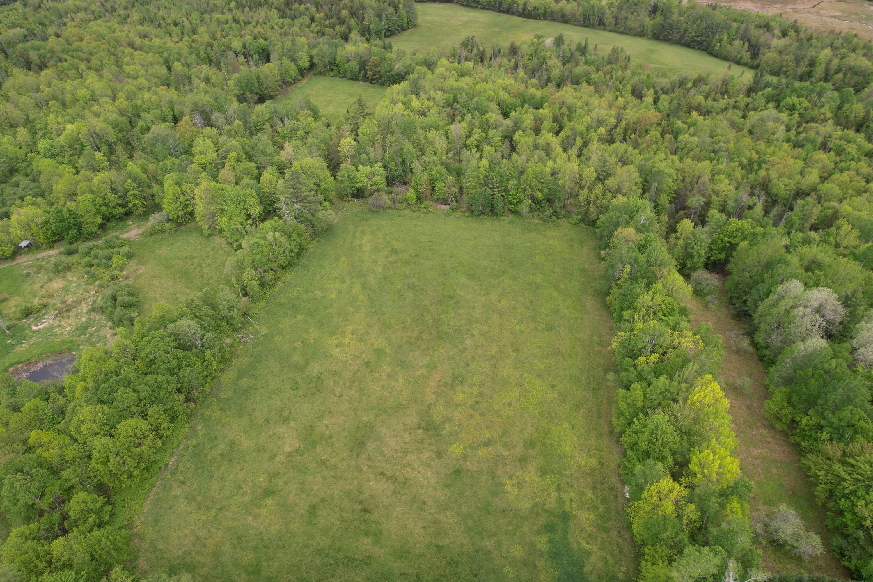 212 Mile Square Road Property Photo 5
