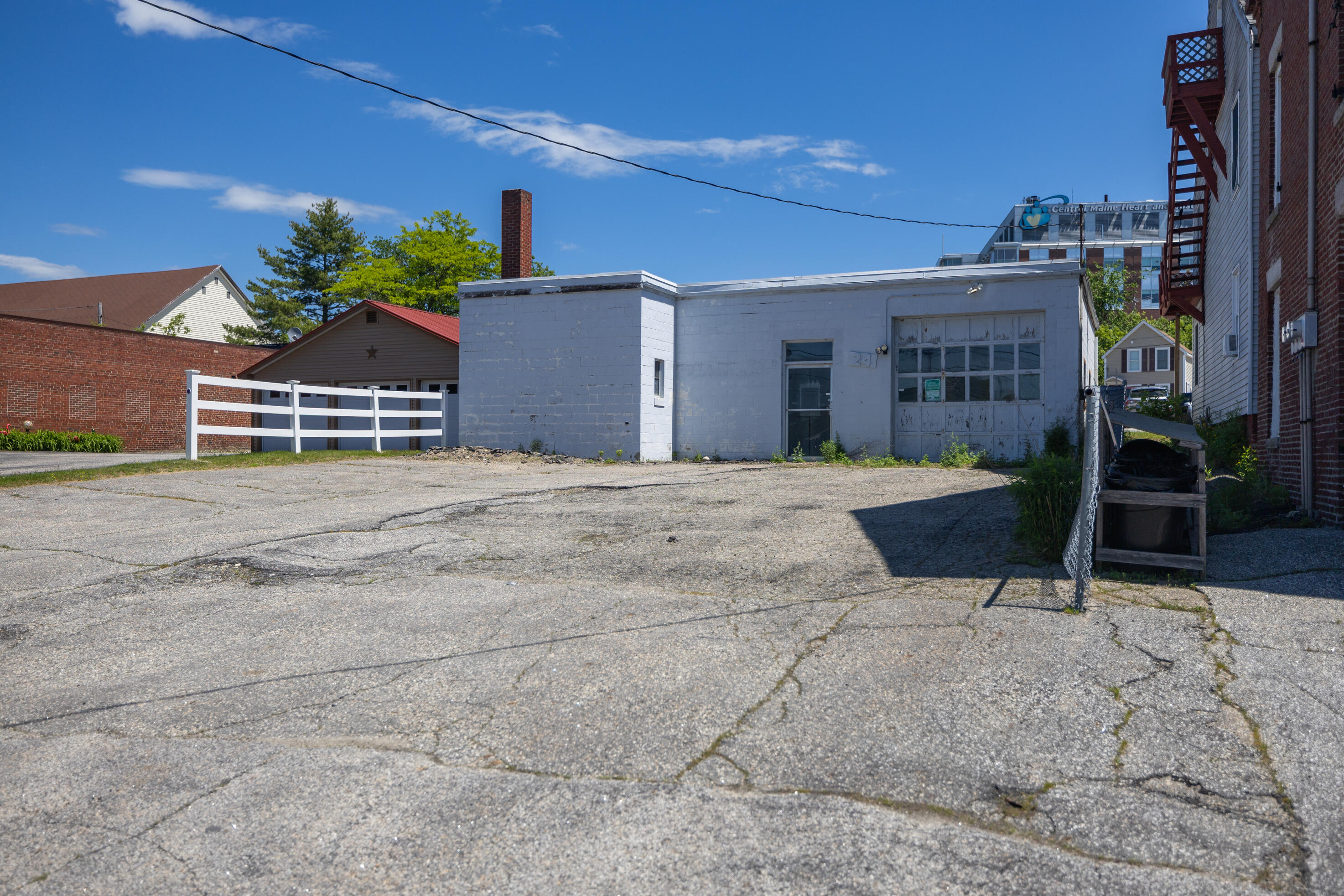 24 Bates Street Property Photo 1
