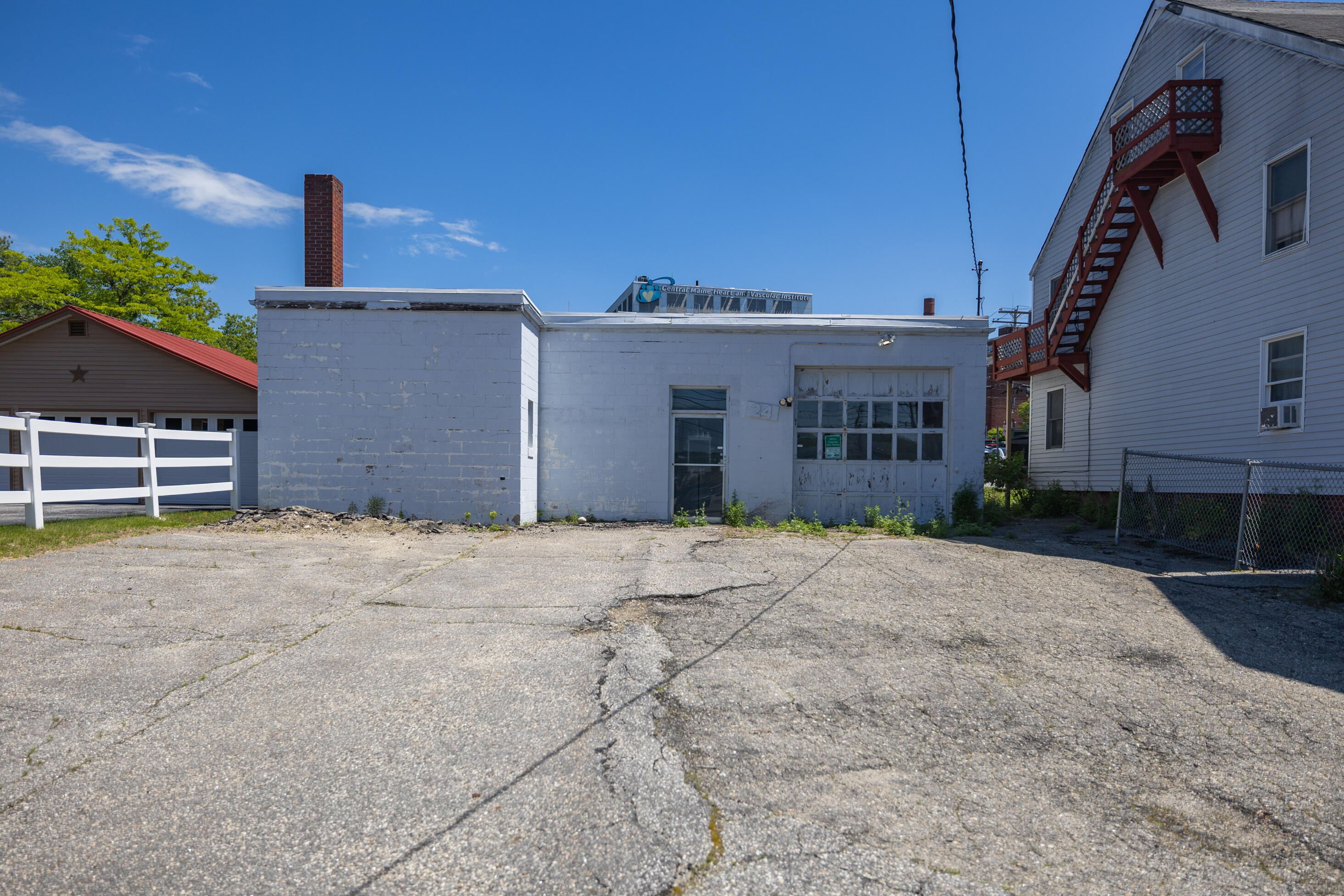 24 Bates Street Property Photo 2