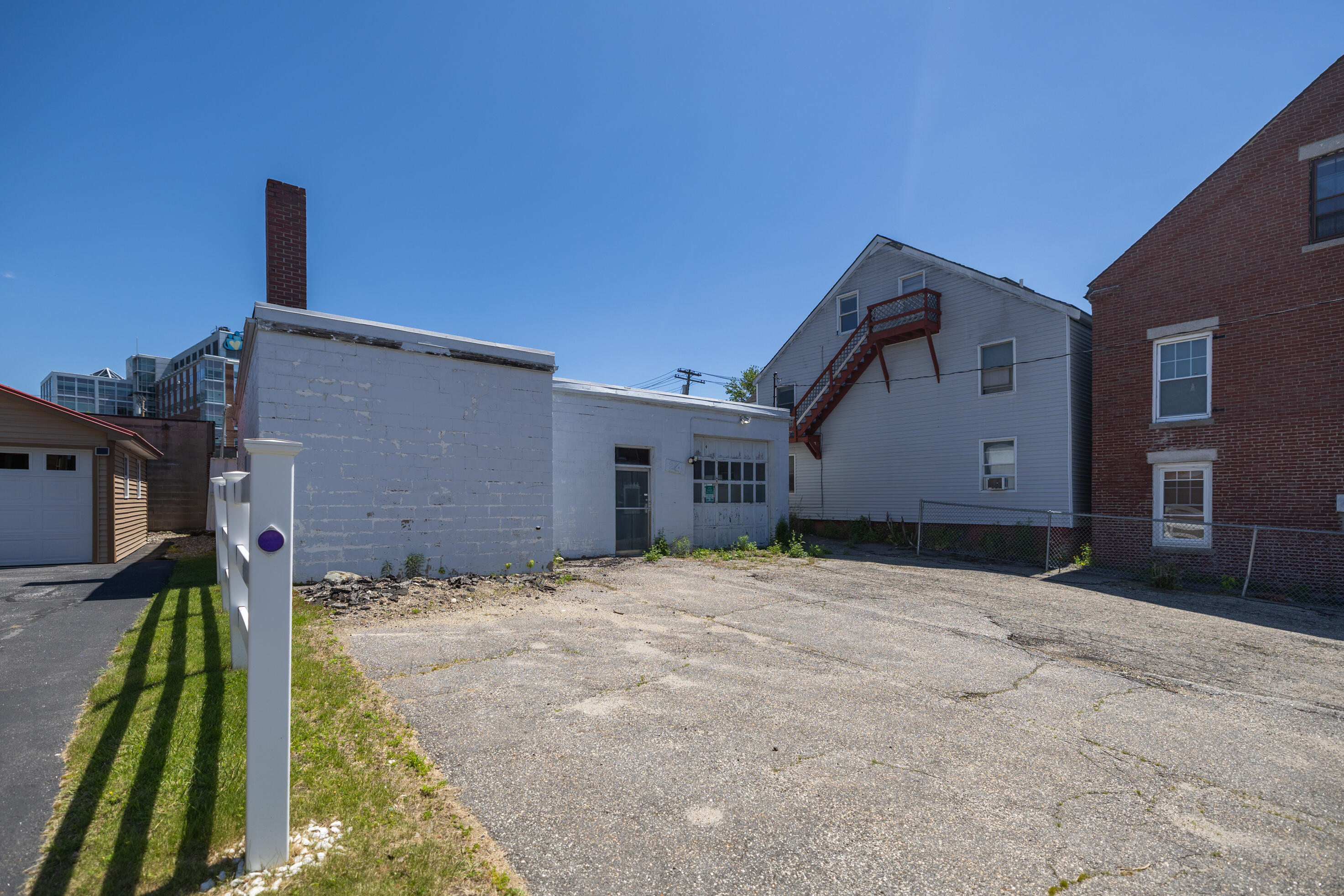 24 Bates Street Property Photo 3
