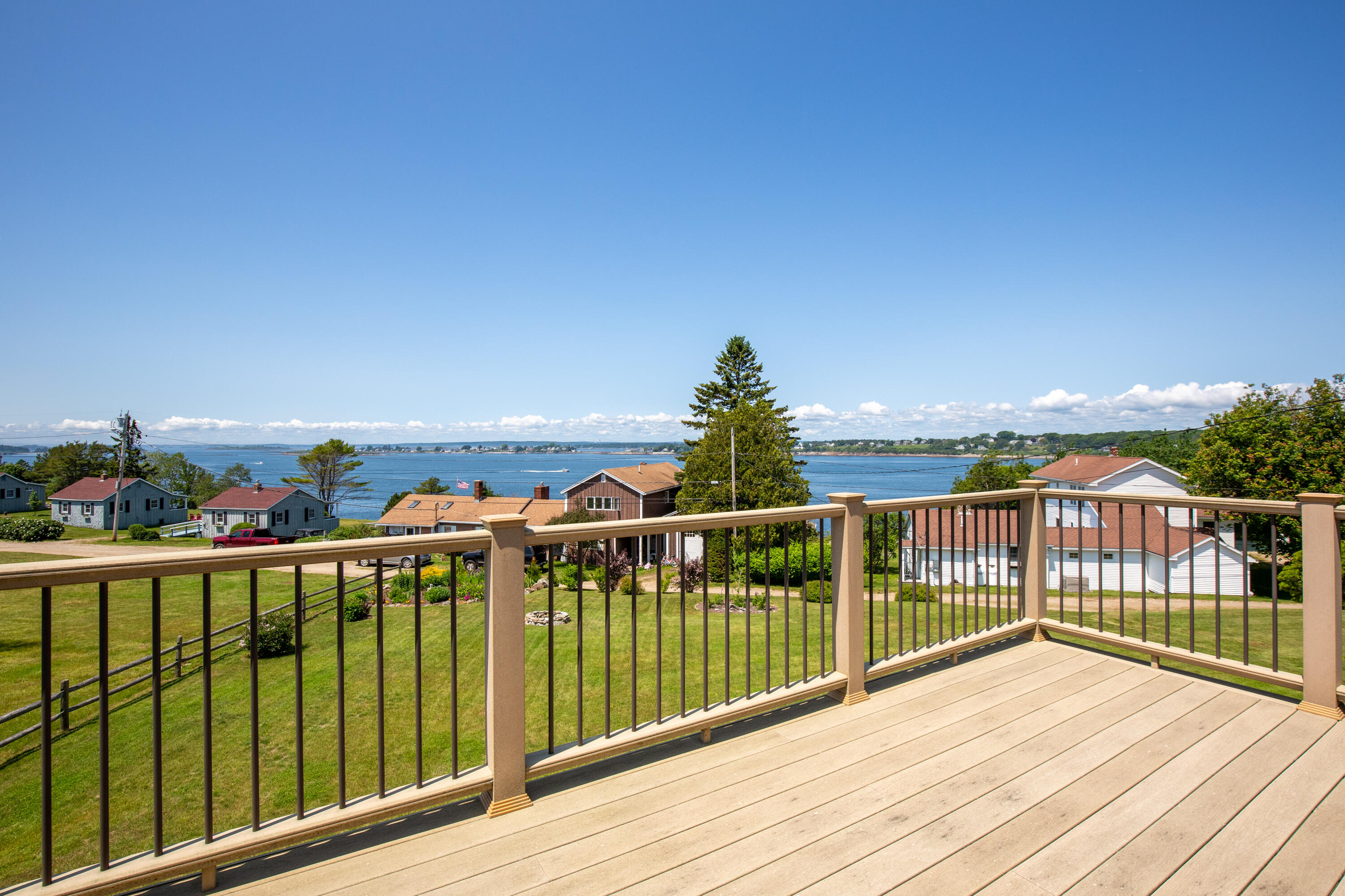 13 West Shore Road Property Photo 2