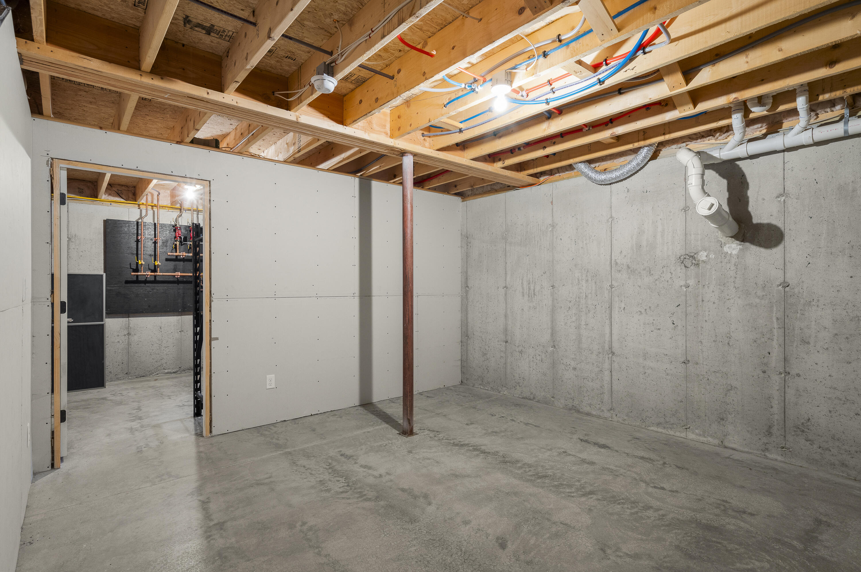 13 West Shore Road Property Photo 25