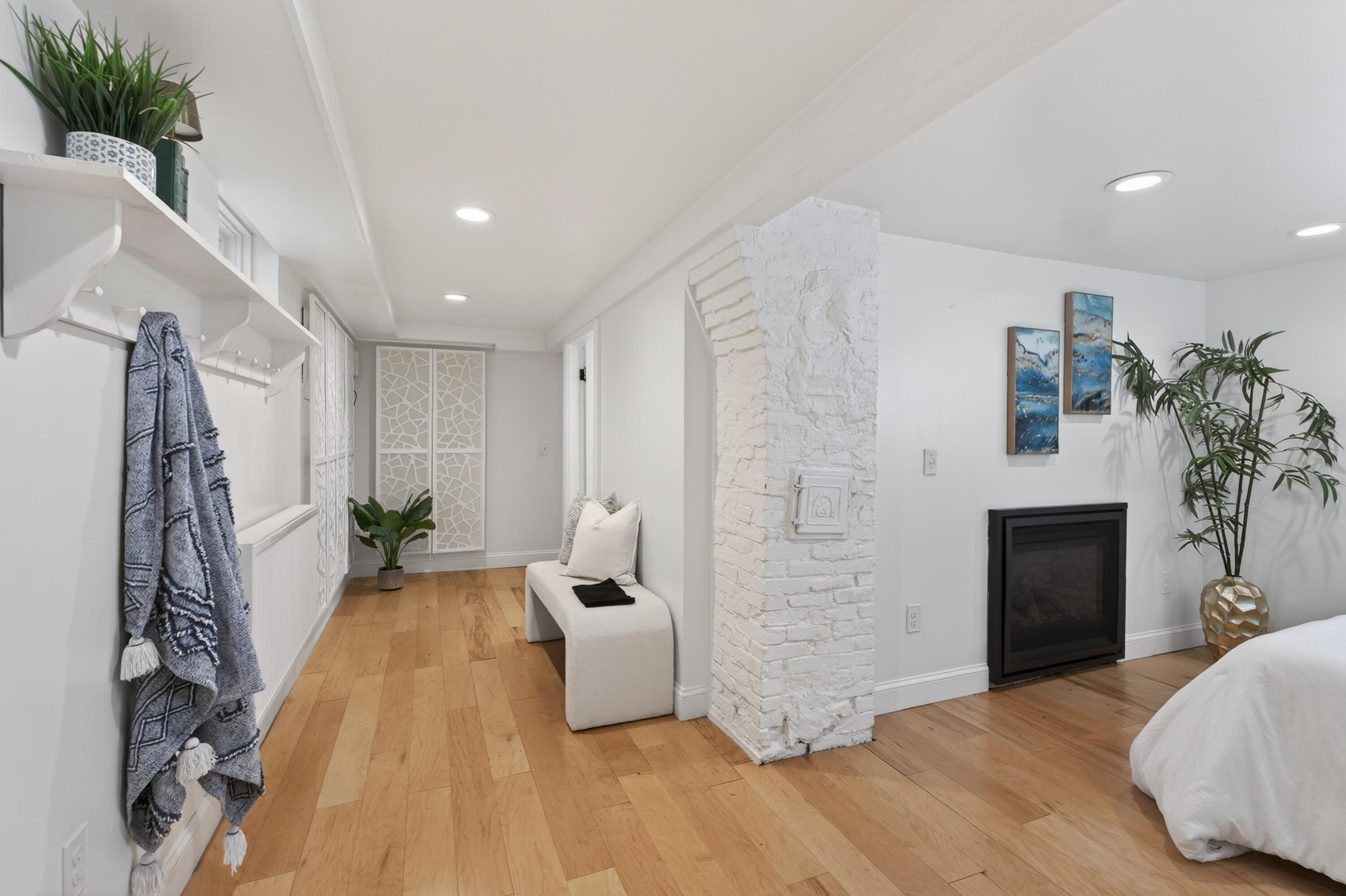 20 Dow Street 1 Property Photo 25