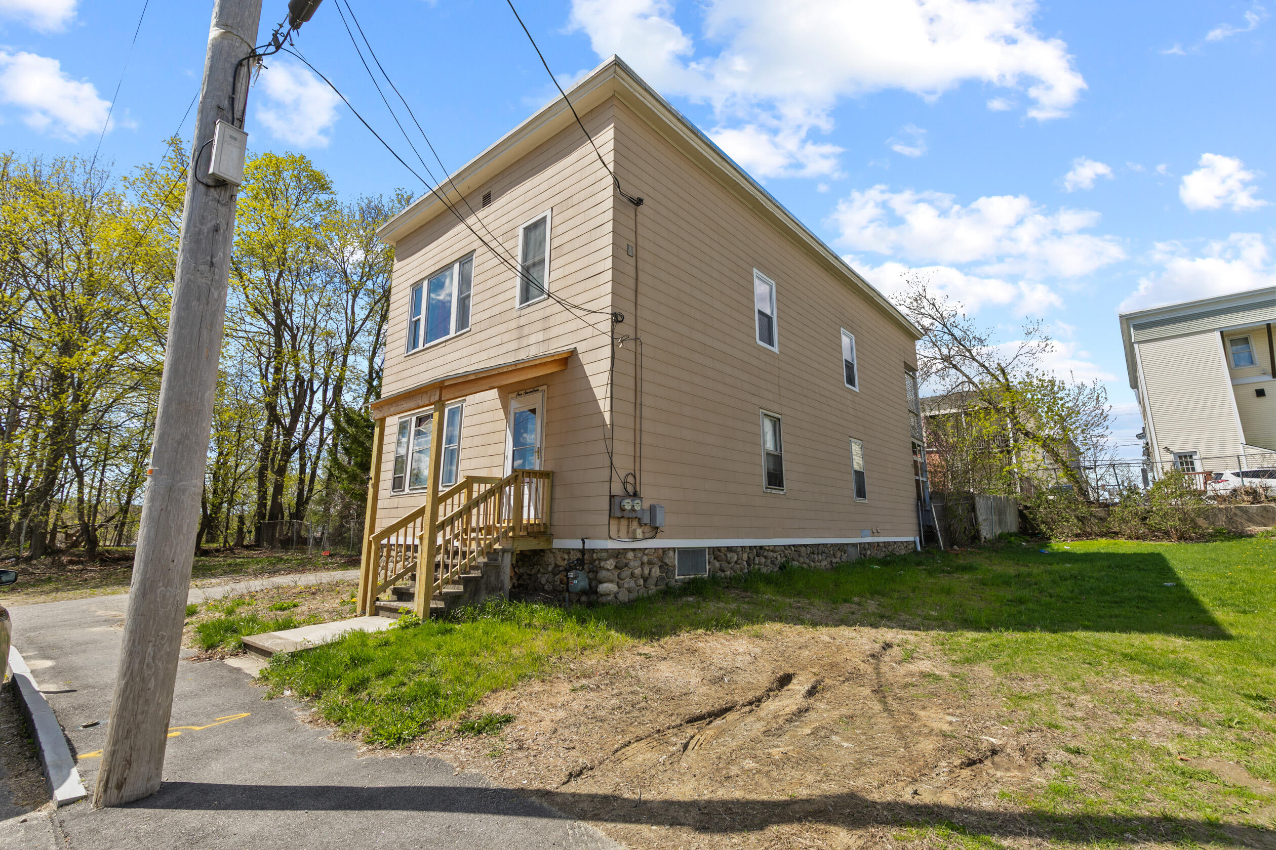 117 Shawmut Street Property Photo 2