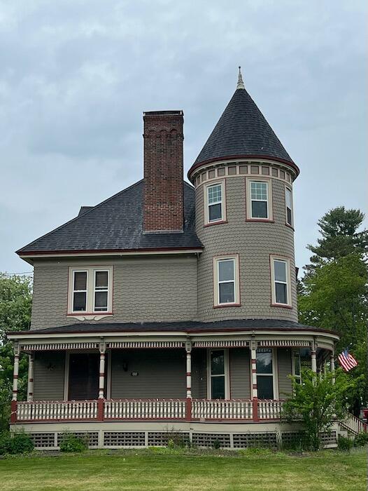 32 Pleasant Street Property Photo 6